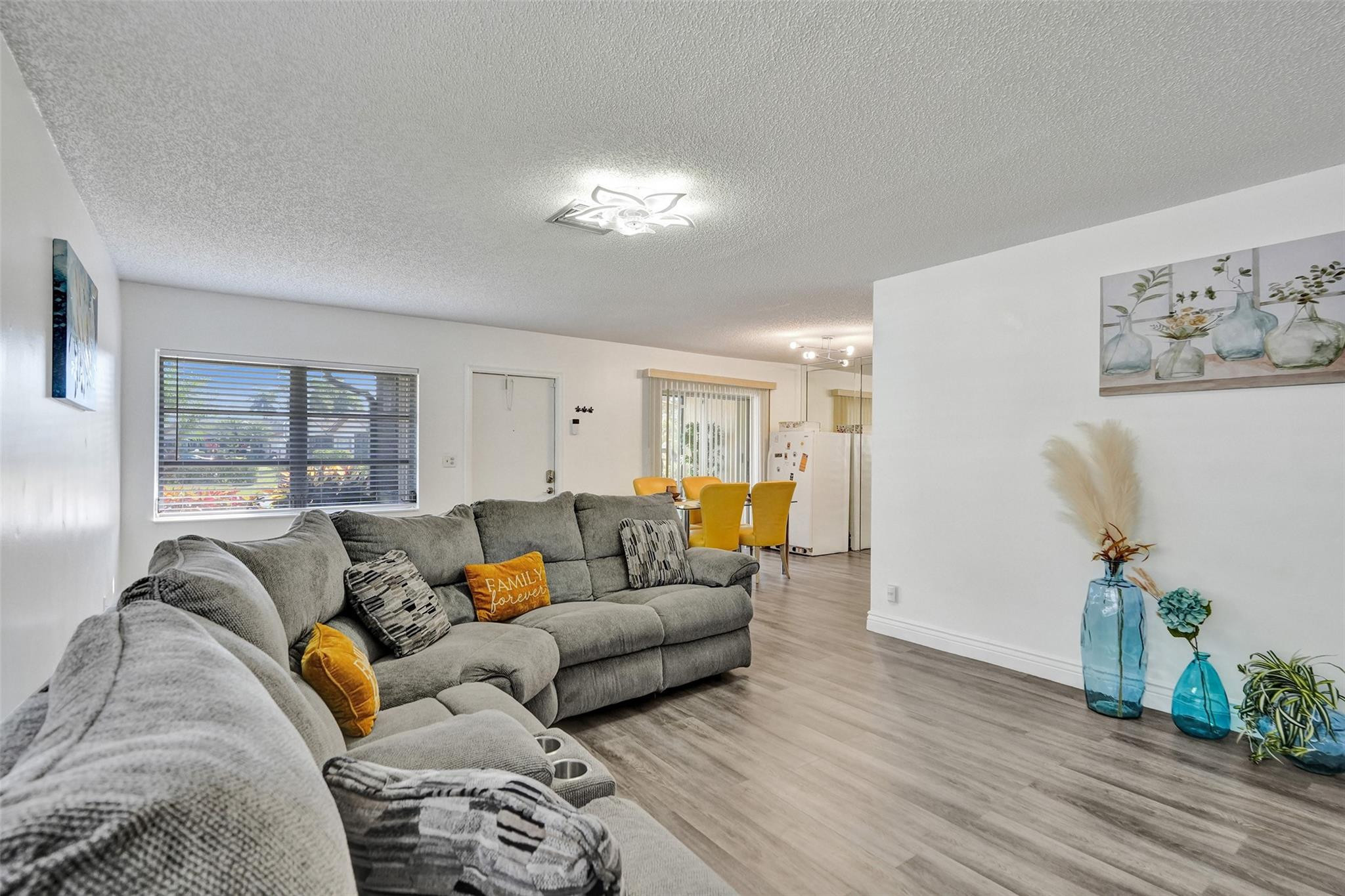 14711 Edna Way 14711