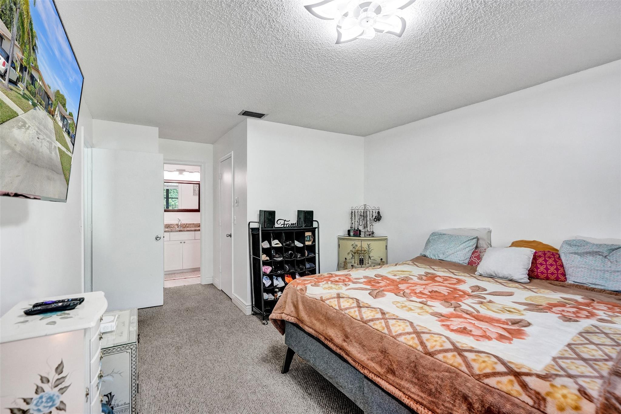 14711 Edna Way 14711