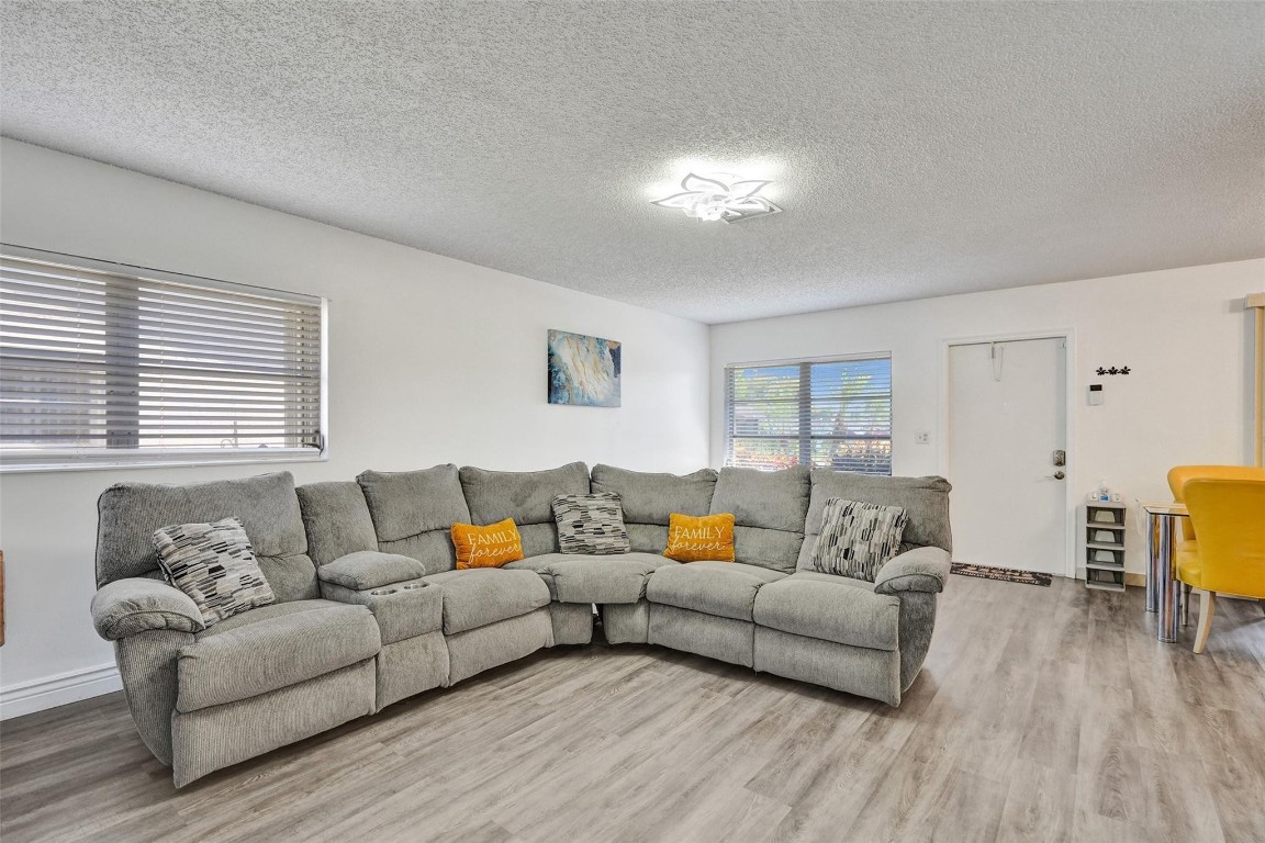 14711 Edna Way 14711