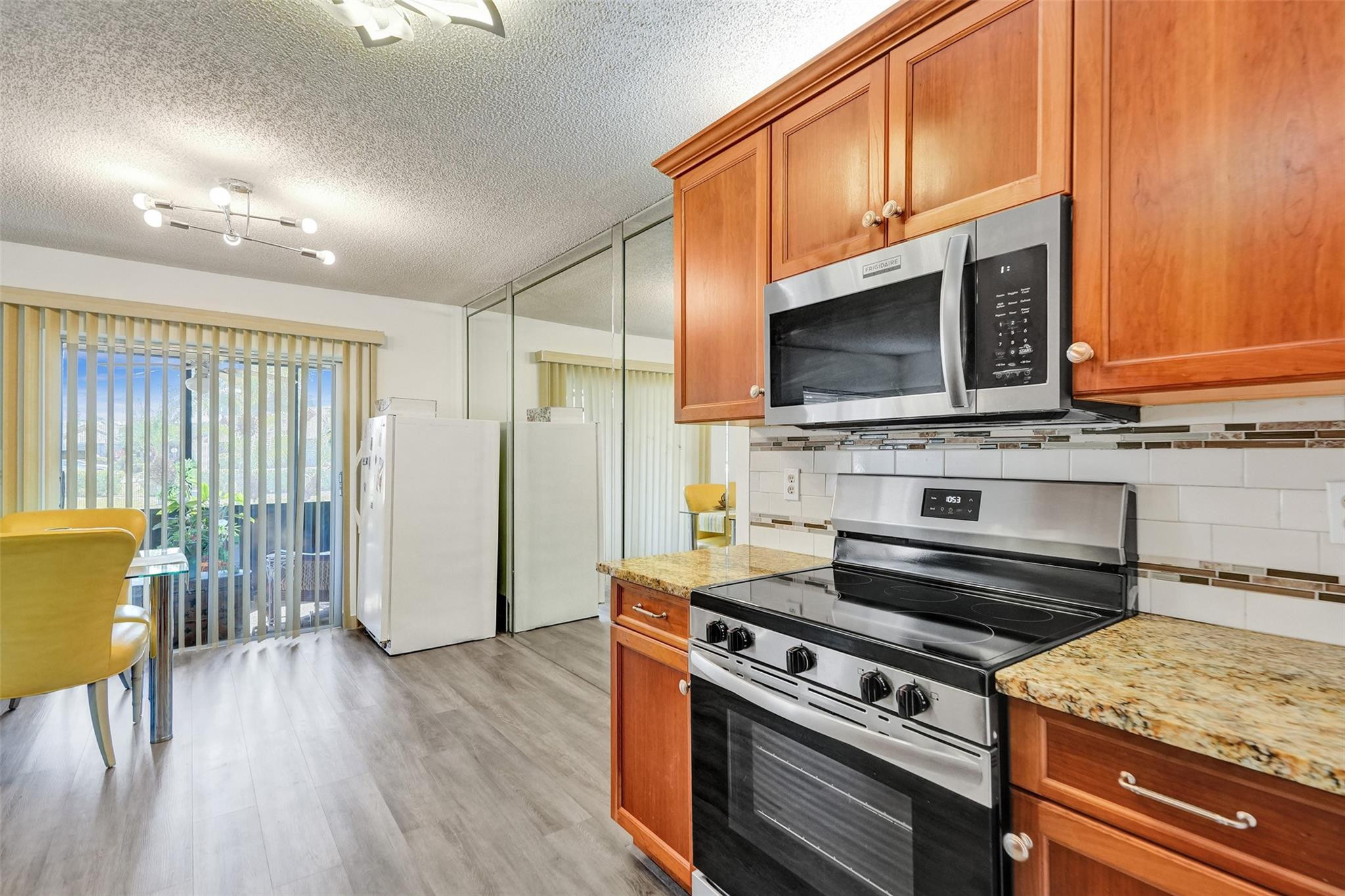 14711 Edna Way 14711