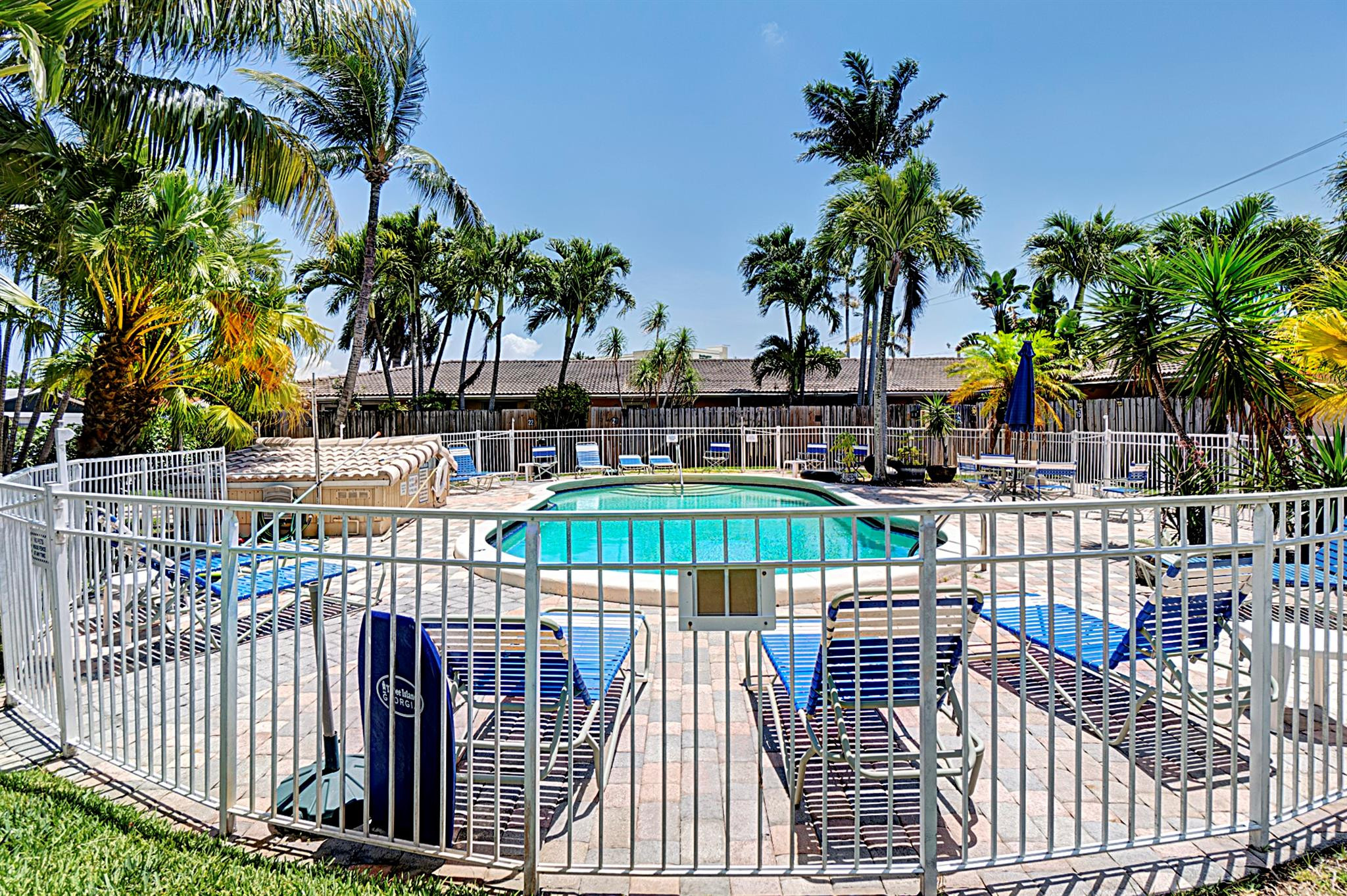 736 NE 13th Ct 21