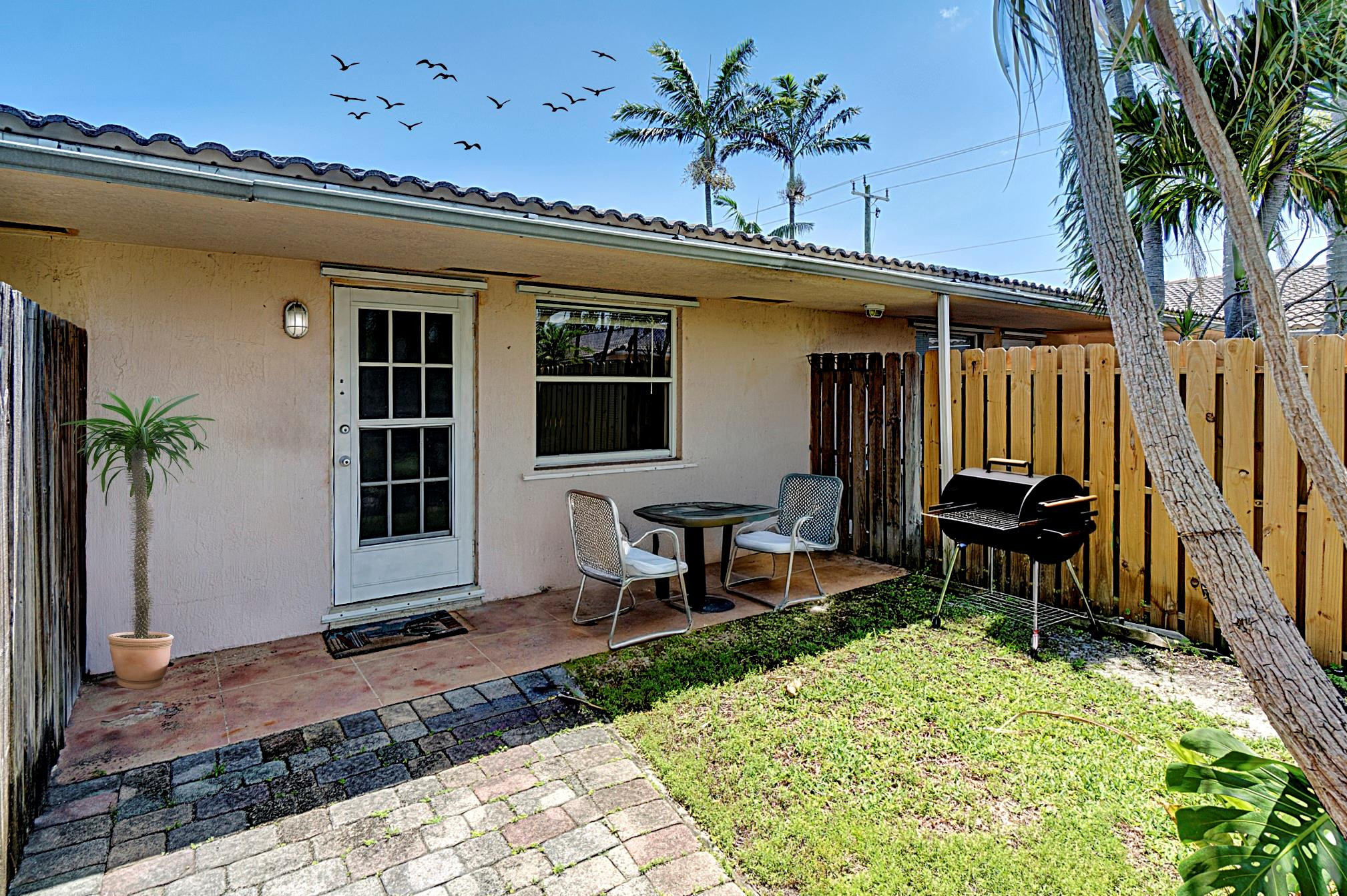 736 NE 13th Ct 21