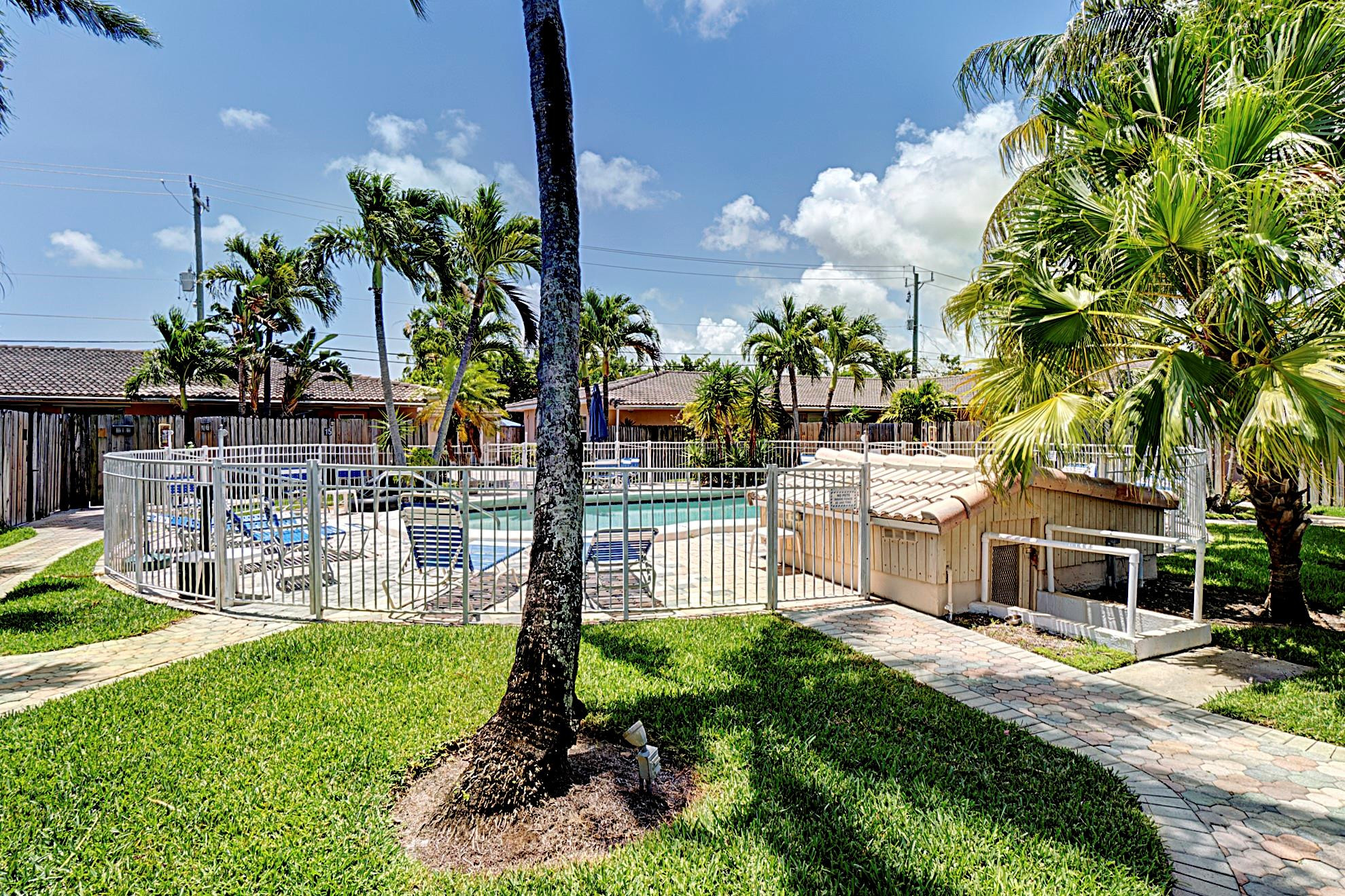 736 NE 13th Ct 21