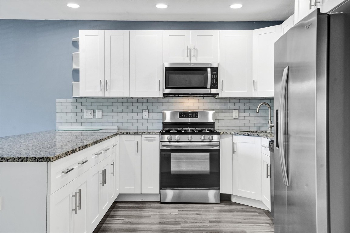 1061-1081 NE 26th Ave #1-2