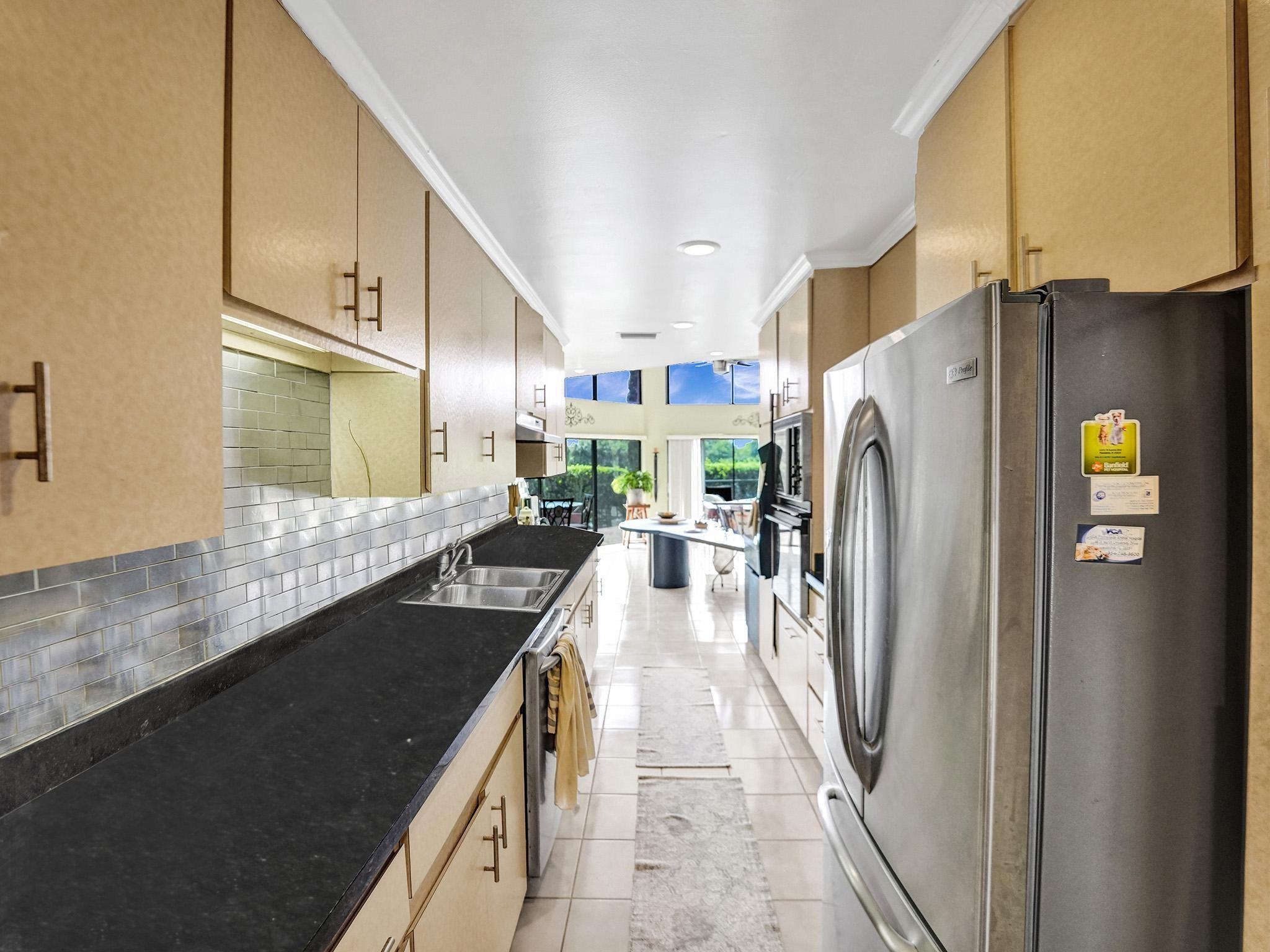 5702 White Hickory Cir