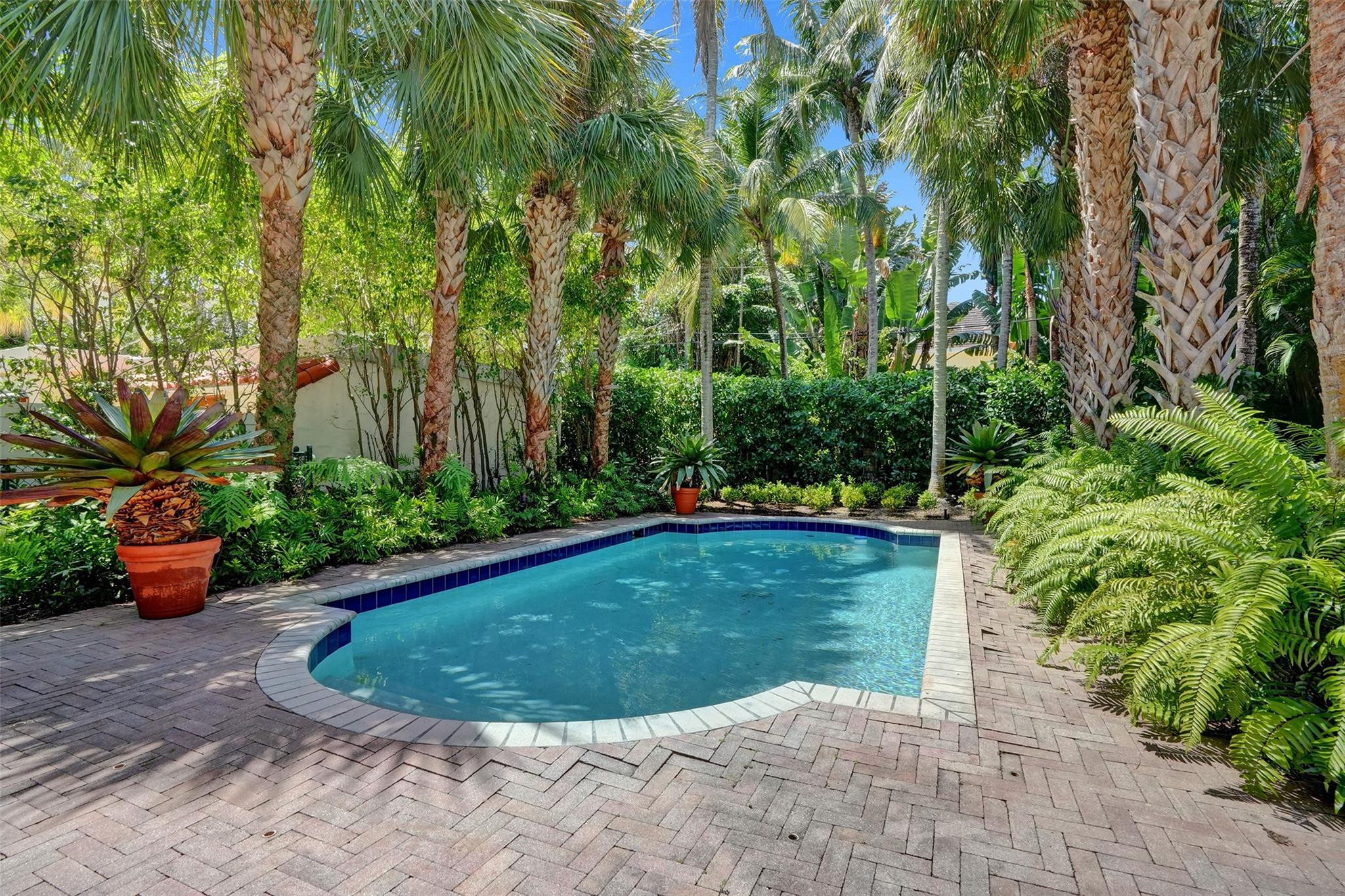 2614 Clematis Place