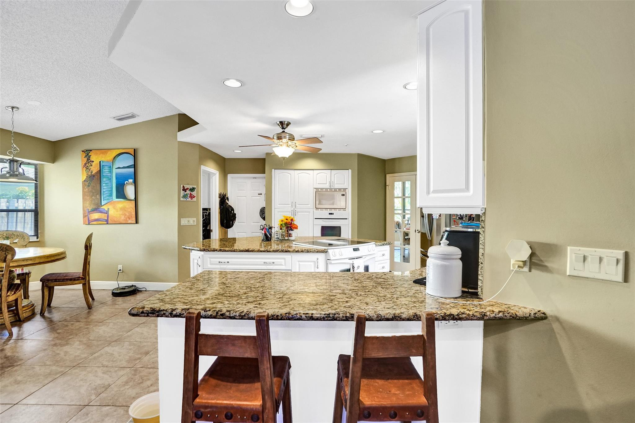 10700 NW 7TH CT