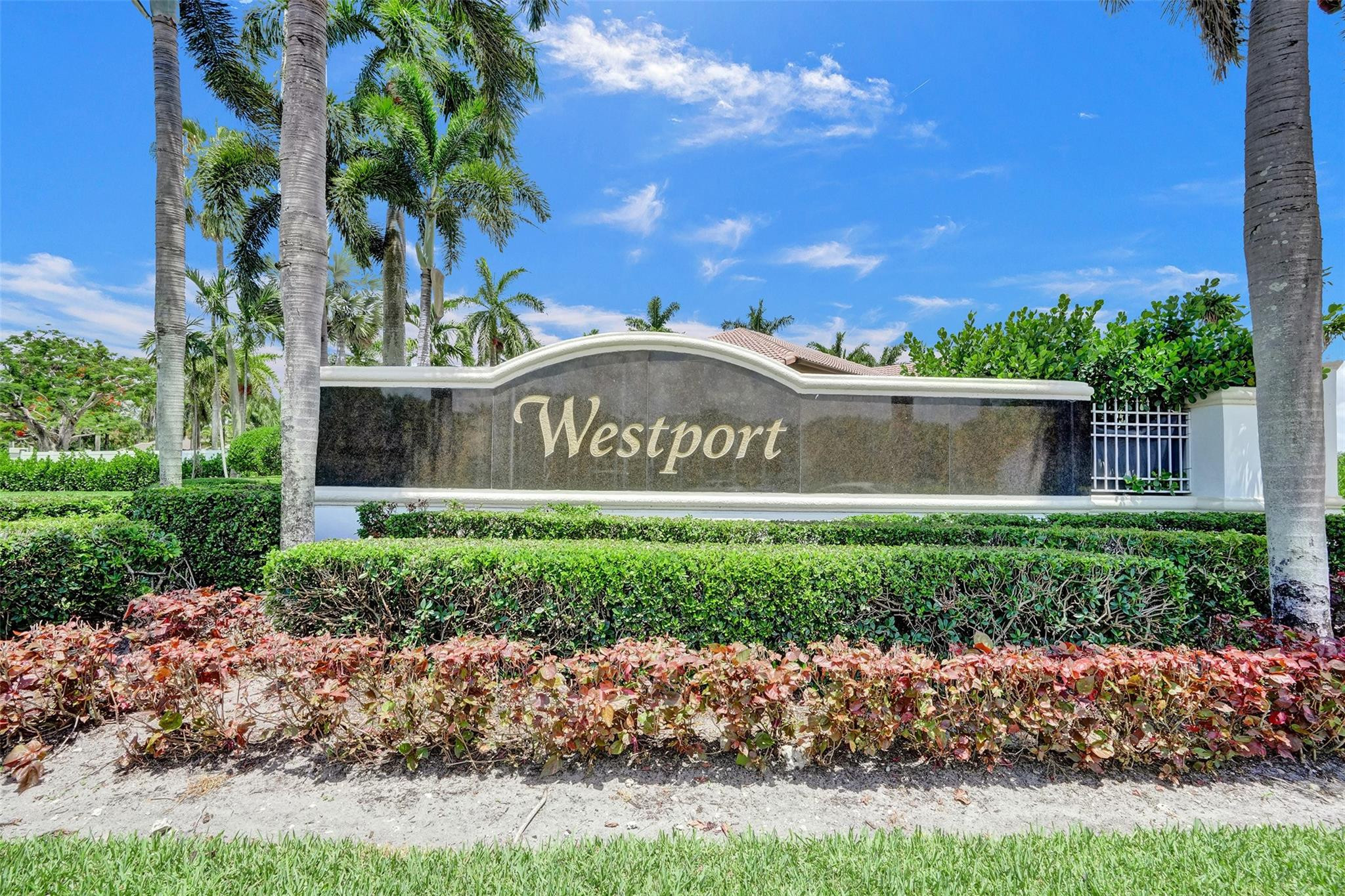 10700 NW 7TH CT