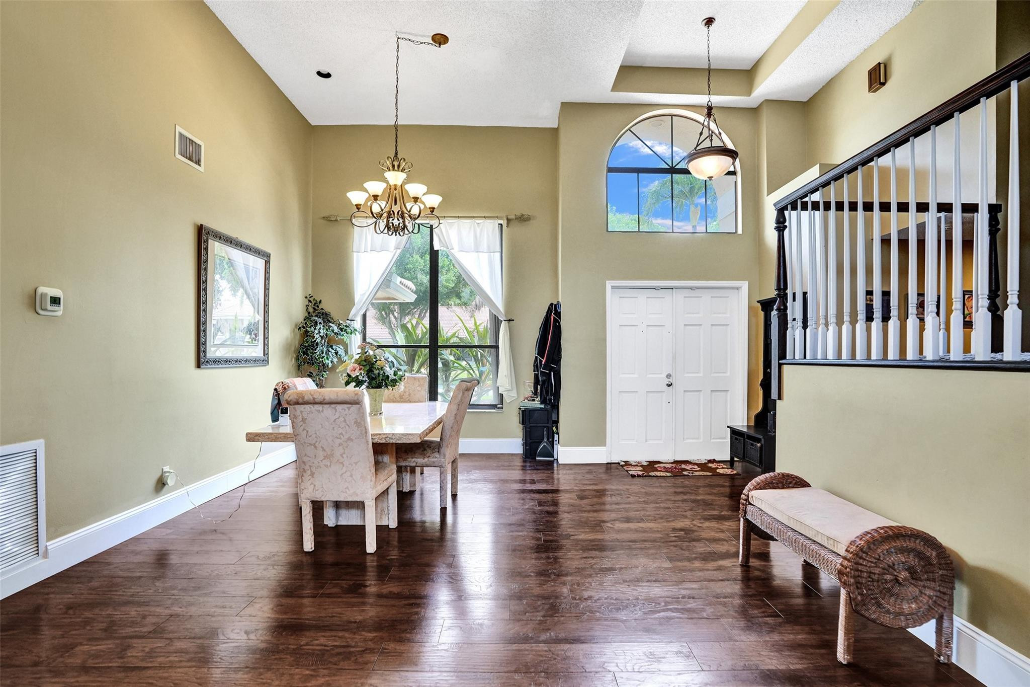 10700 NW 7TH CT
