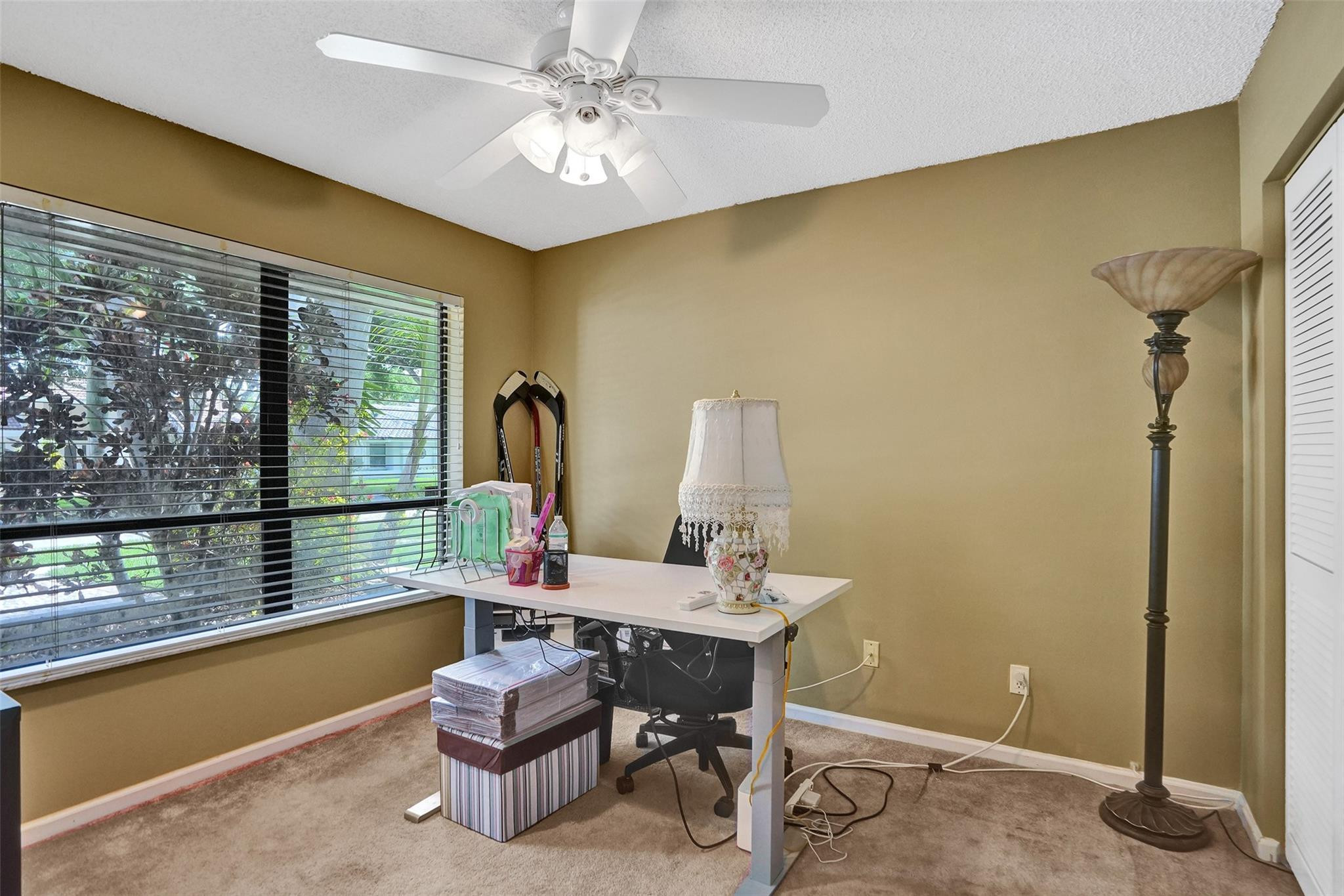 10700 NW 7TH CT