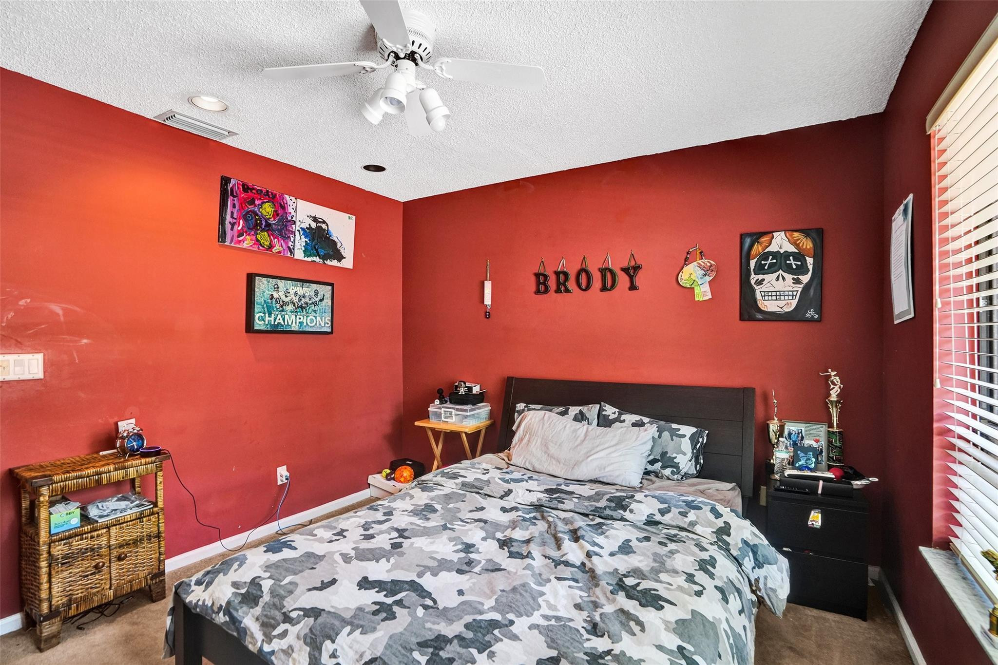 10700 NW 7TH CT