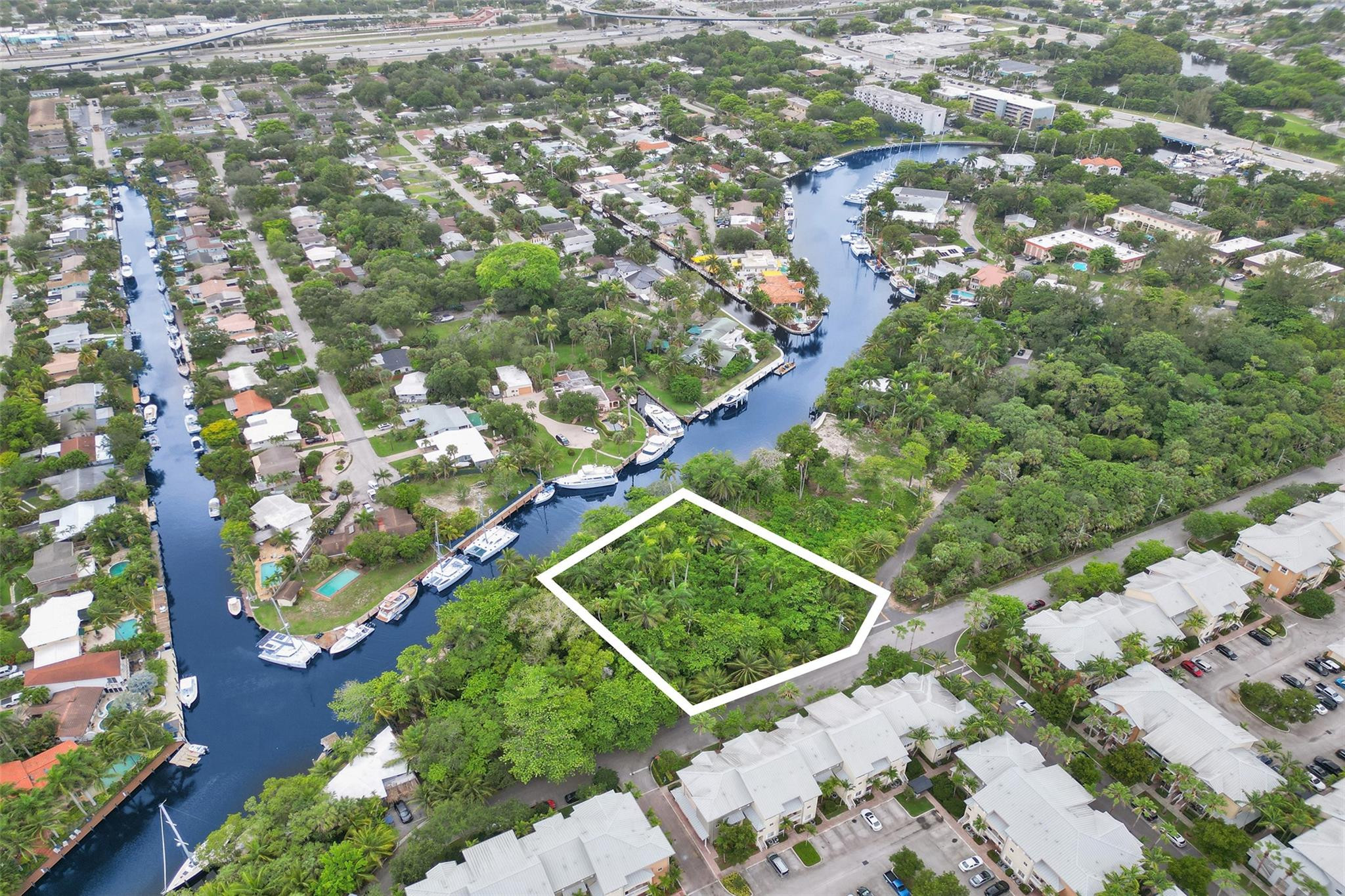 401 SW 14th Ave.