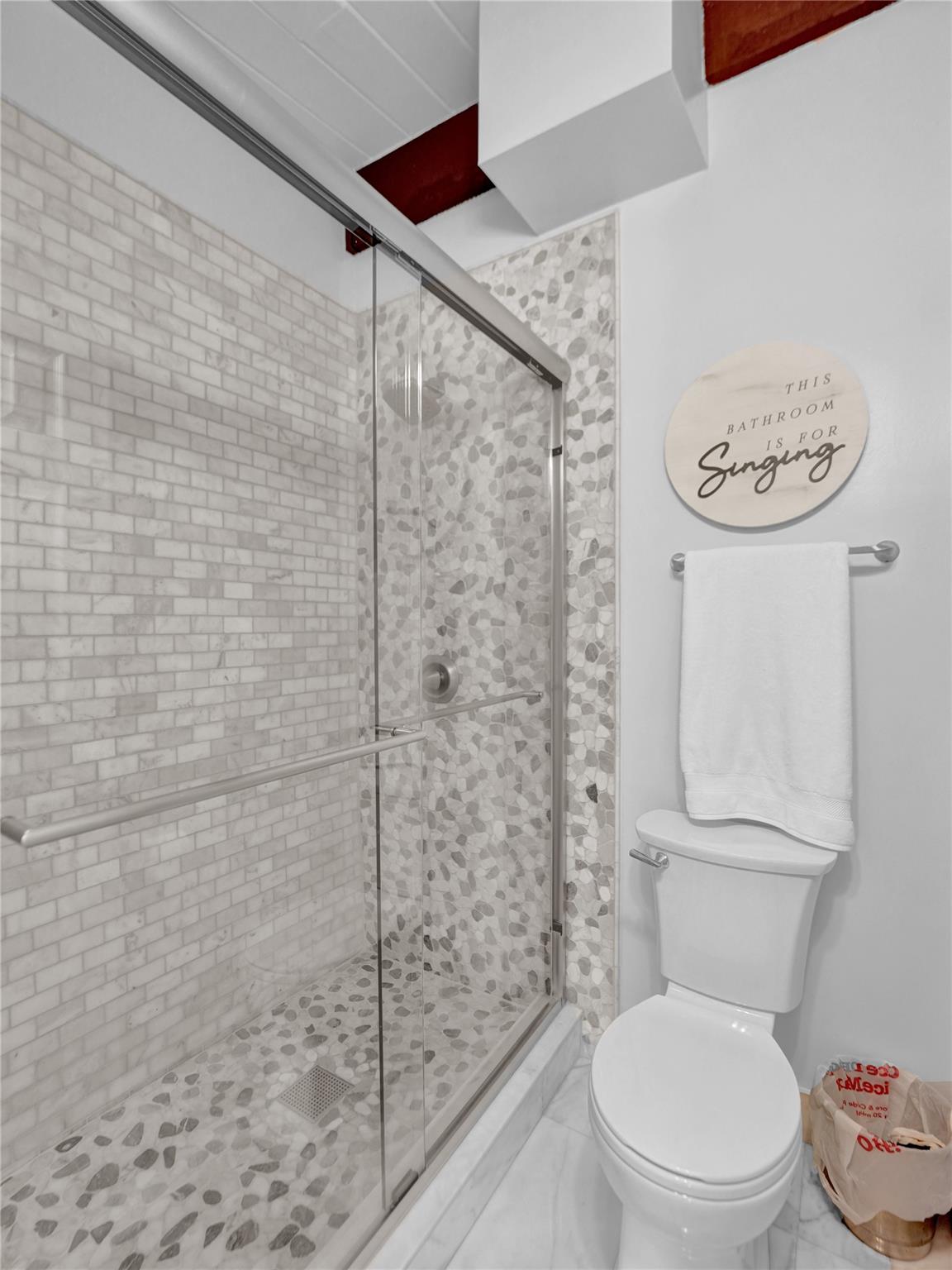700 E COCO PLUM CR #8 8