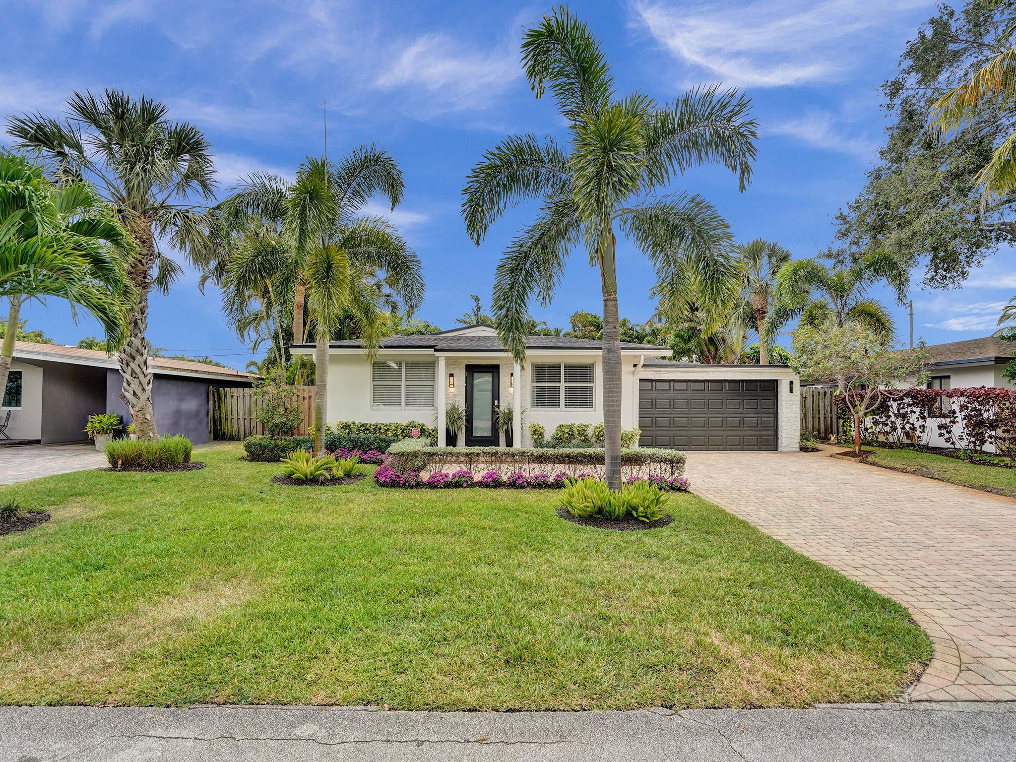 632 NW 28th St