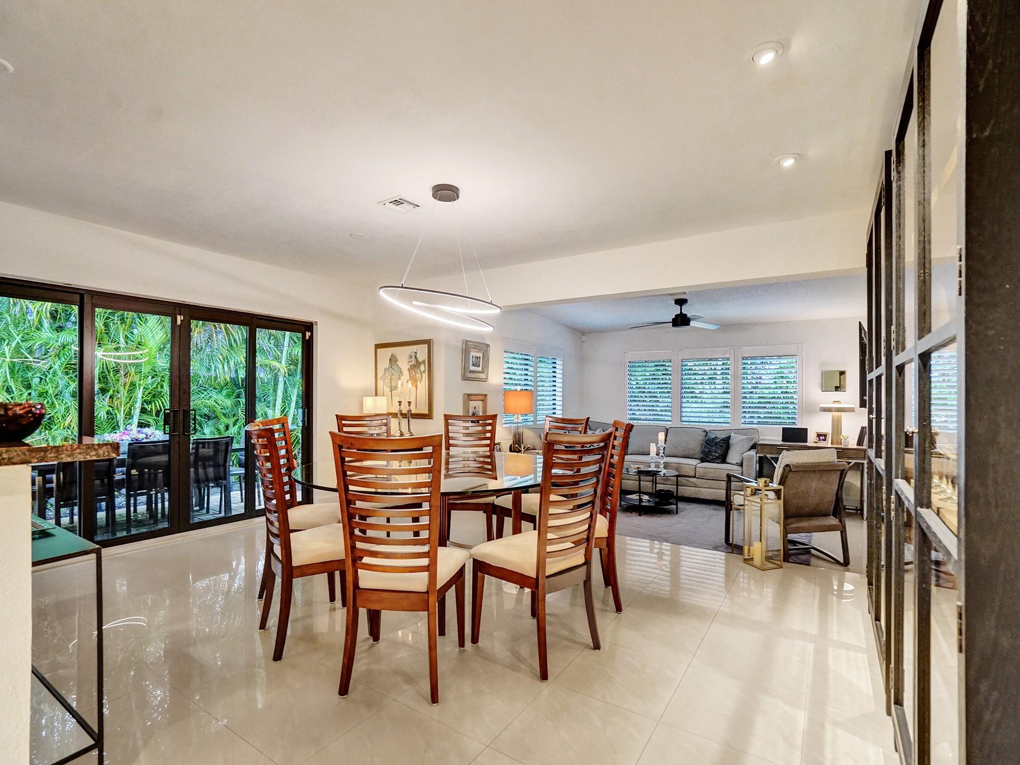 632 NW 28th St