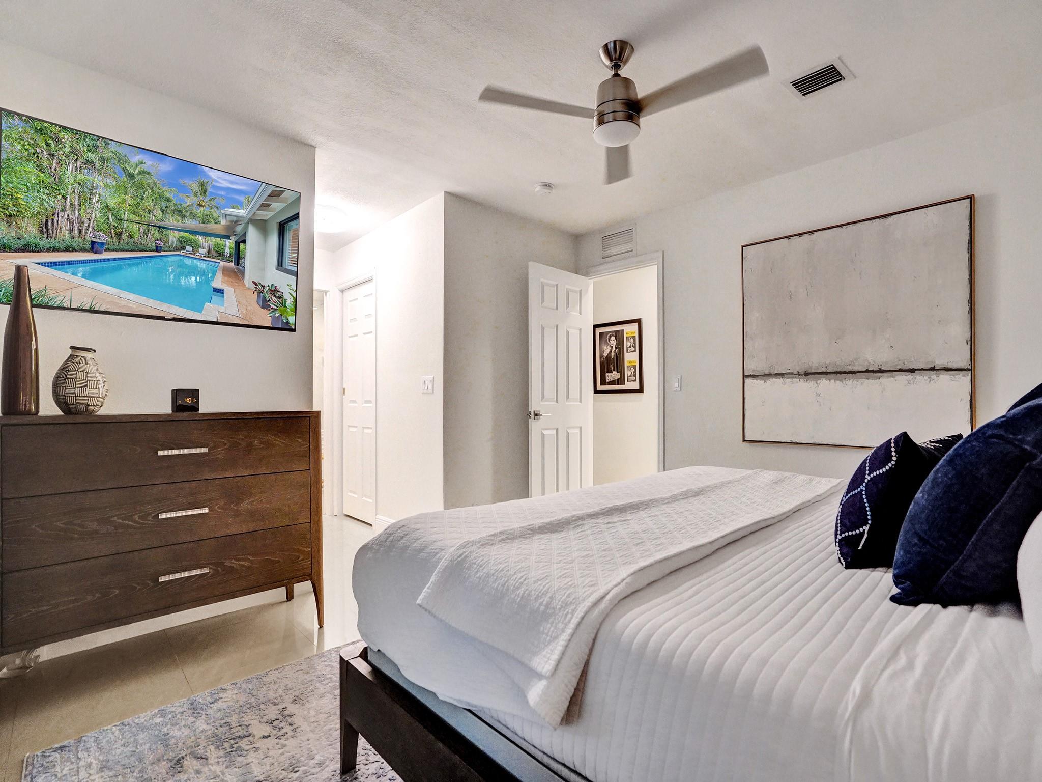 632 NW 28th St