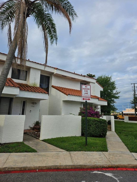 11752 Terra Bella Blvd