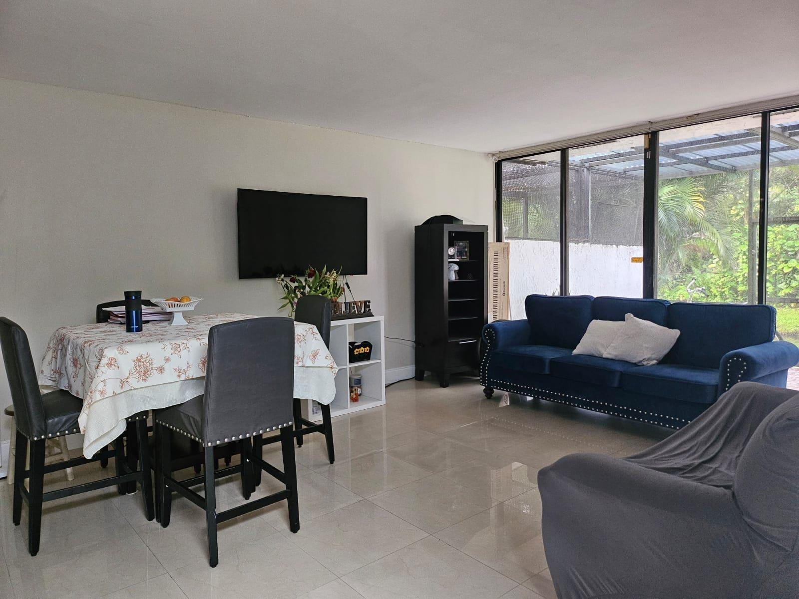 11752 Terra Bella Blvd