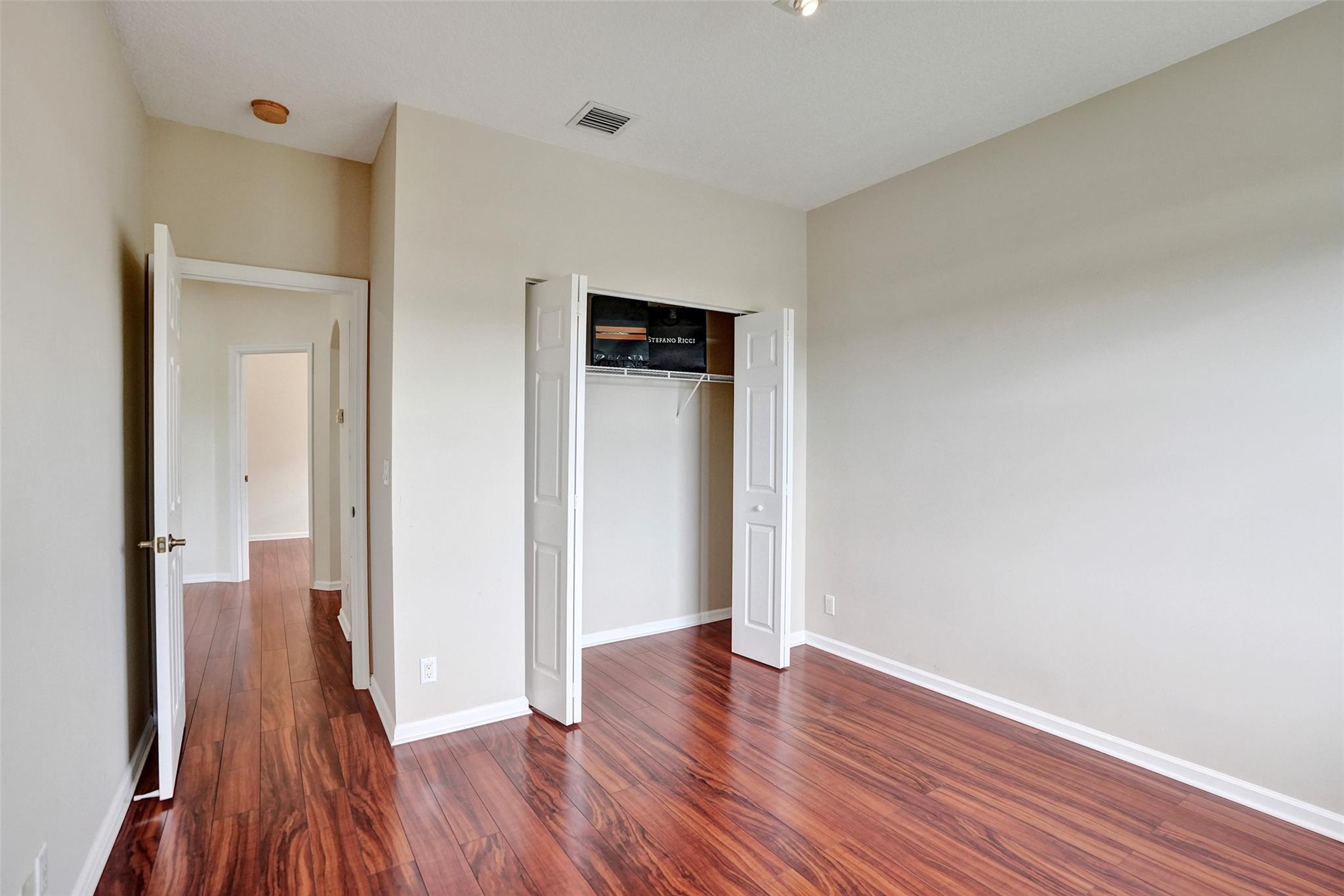 4283 S Magnolia Cir