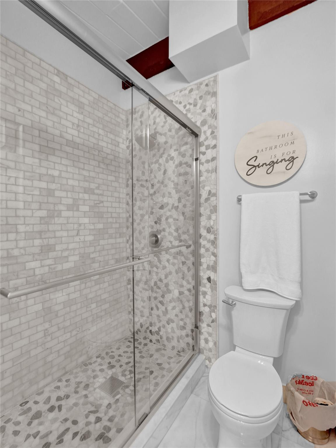 700 E COCO PLUM CR 8