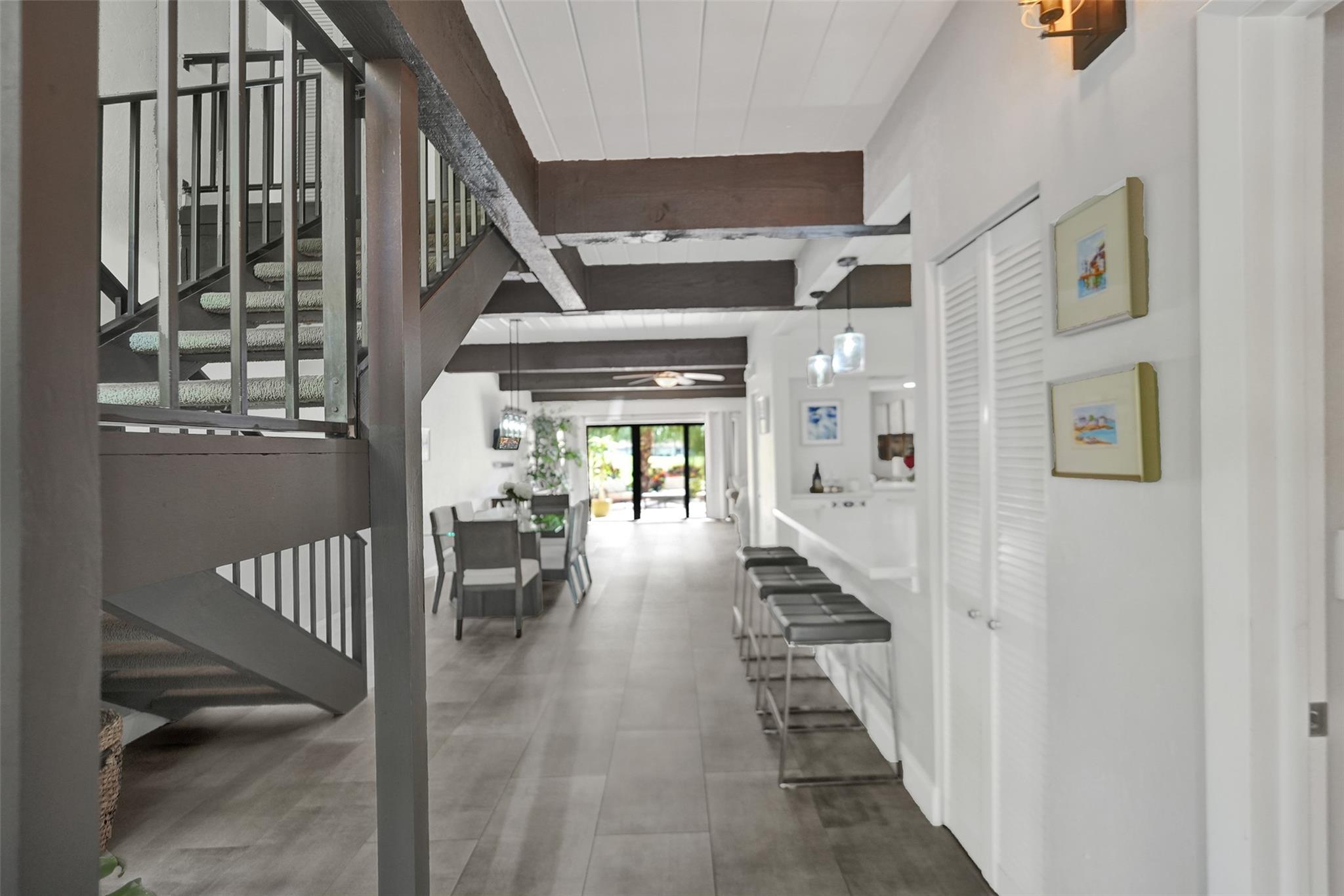 700 E COCO PLUM CR 8