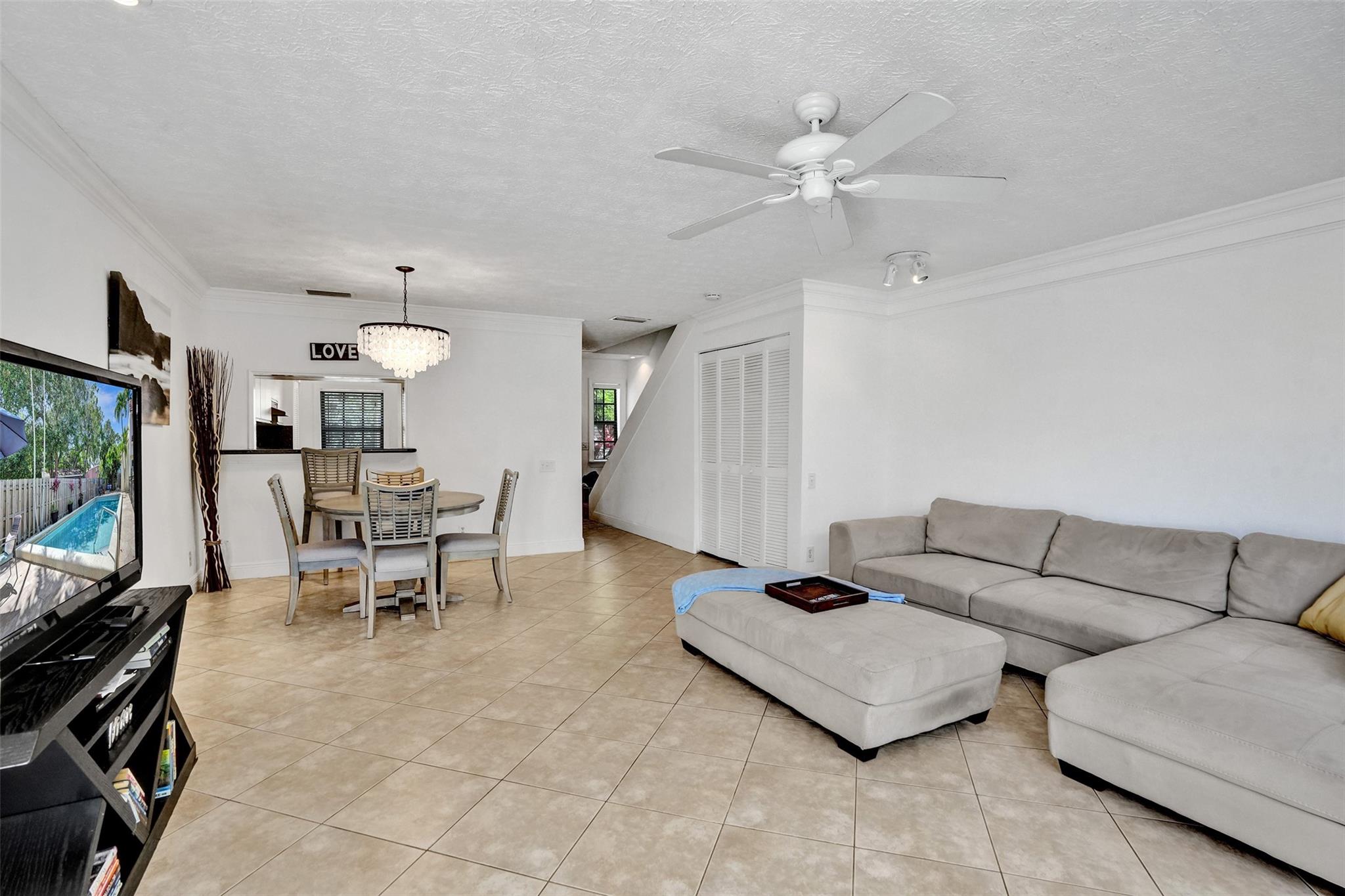 1415 S Miami Rd B