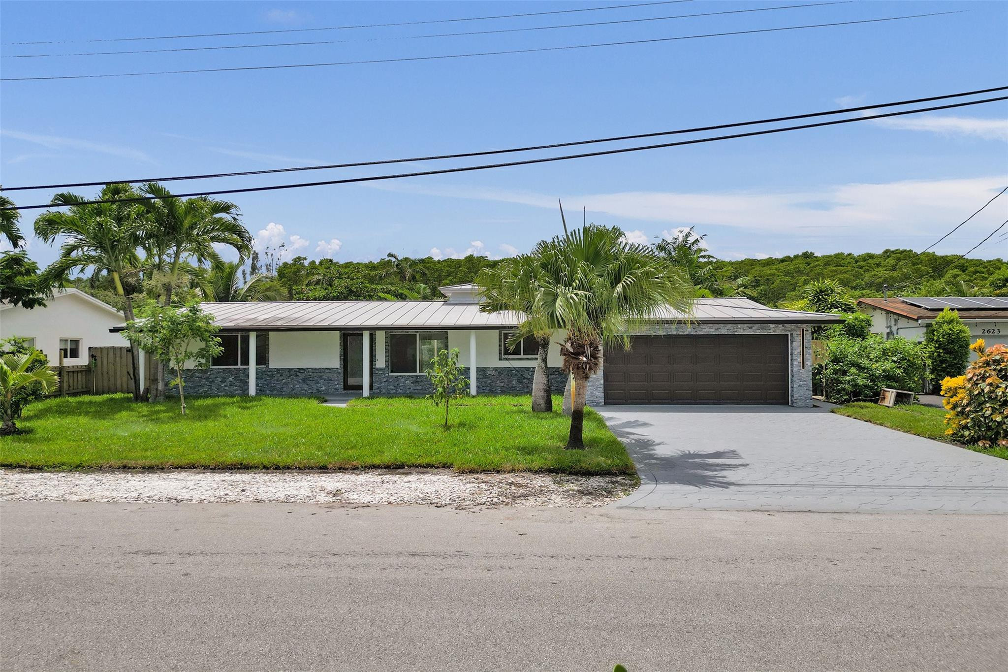 2615 NW 9th Ter