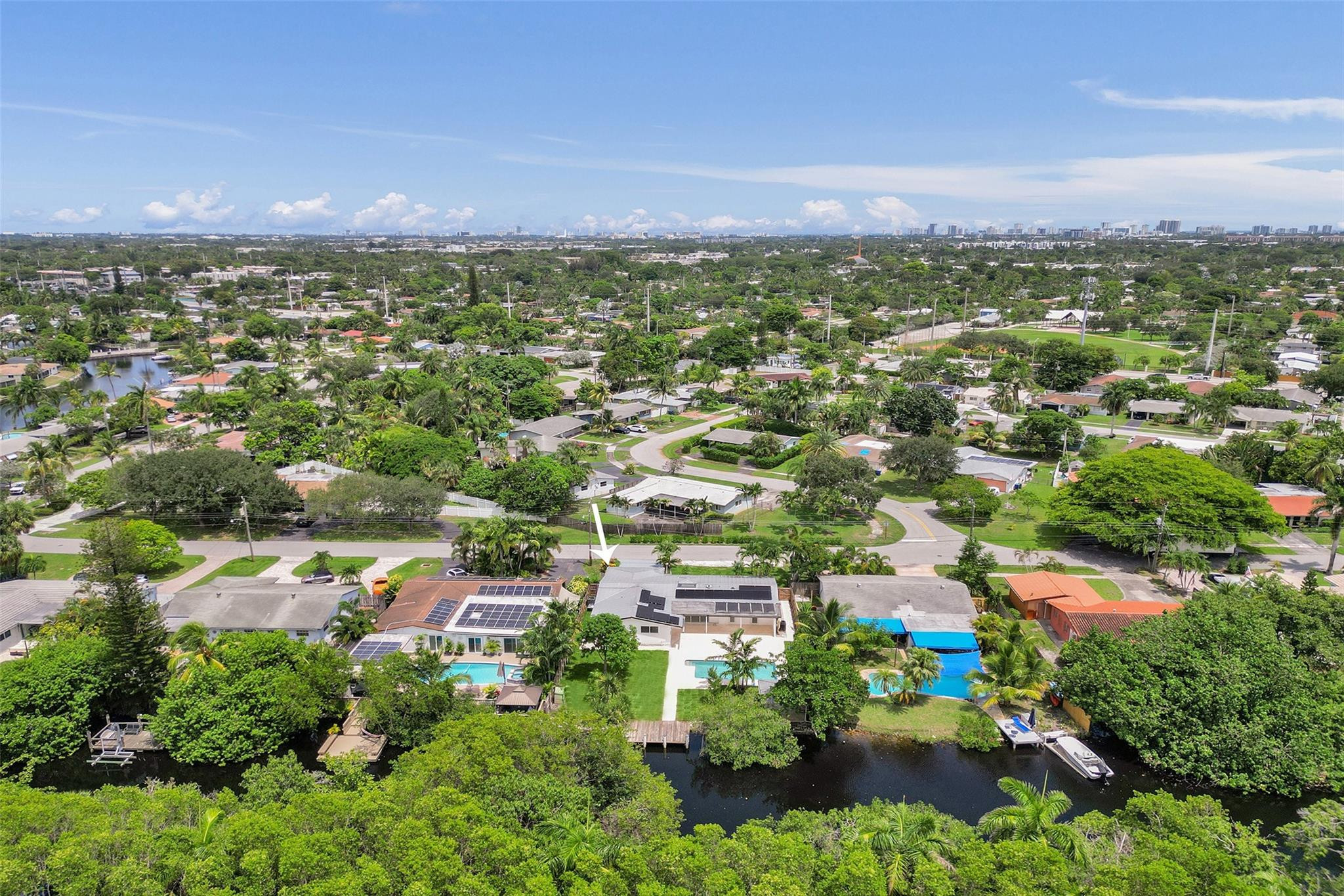 2615 NW 9th Ter
