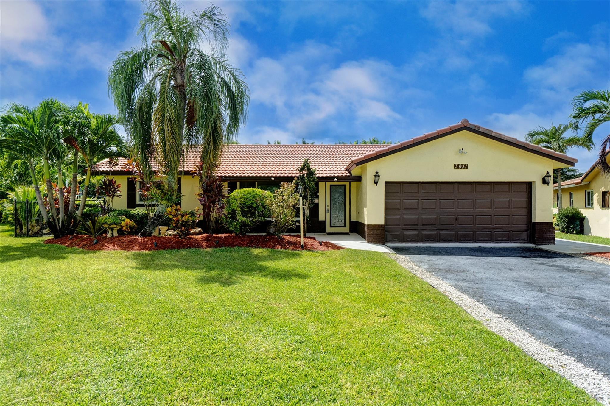 3931 NW 108th Ave