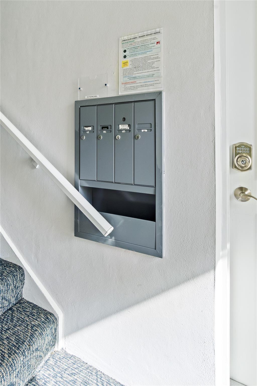 140 Cypress Club Dr 414