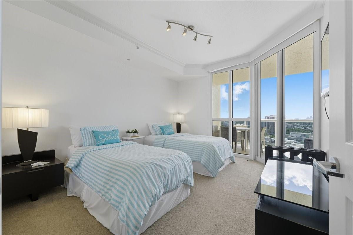 3100 N Ocean Blvd 1606