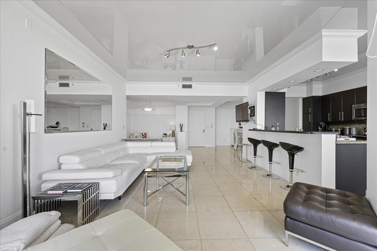 3100 N Ocean Blvd 1606