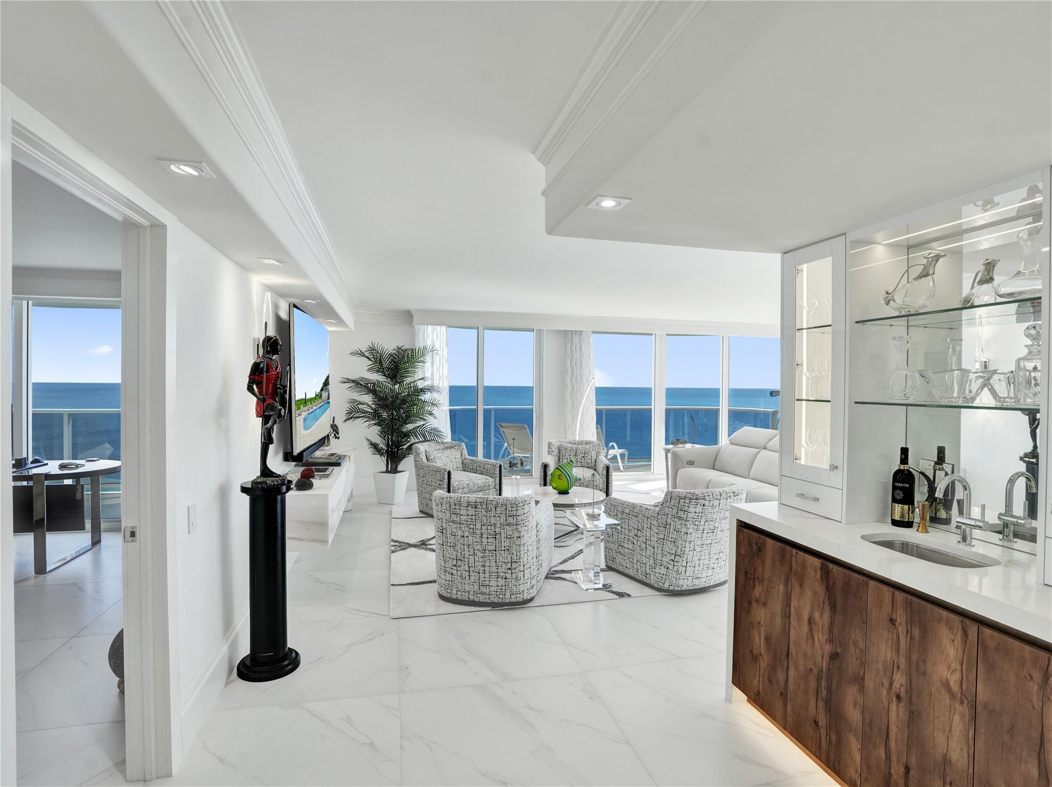 350 S Ocean Boulevard Ph-A