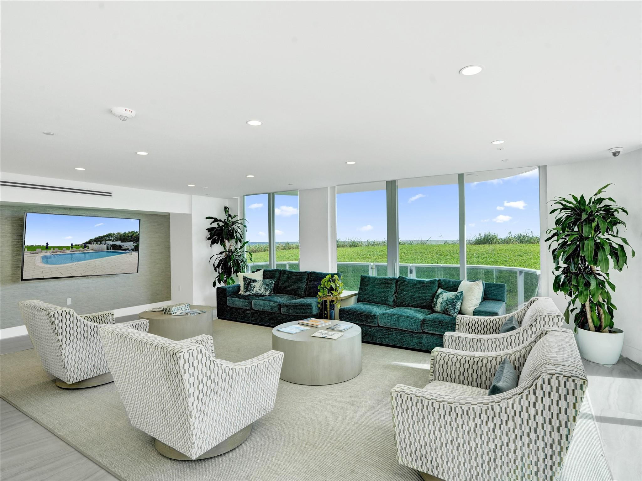 350 S Ocean Boulevard Ph-A