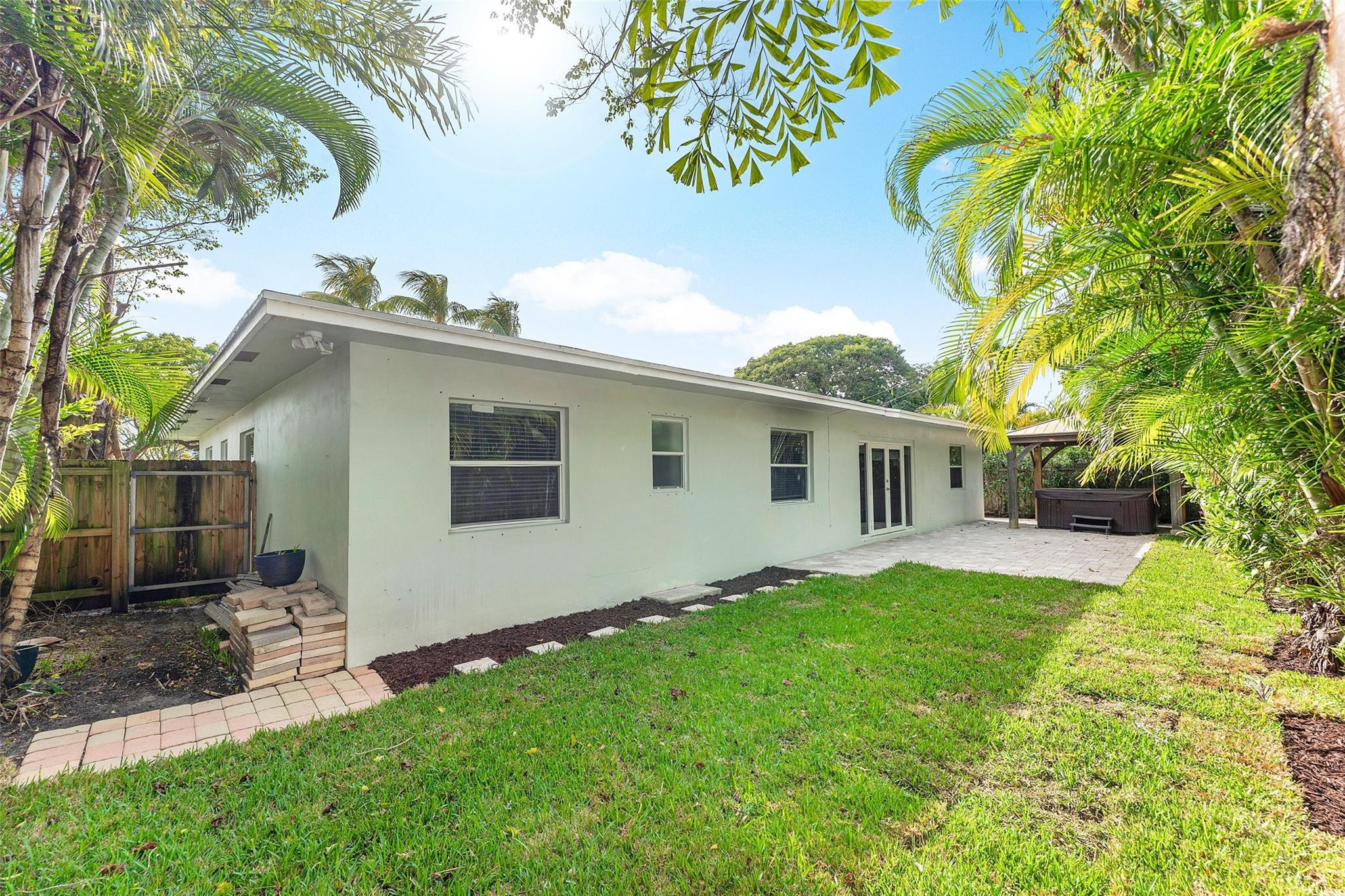3203 Dover Road