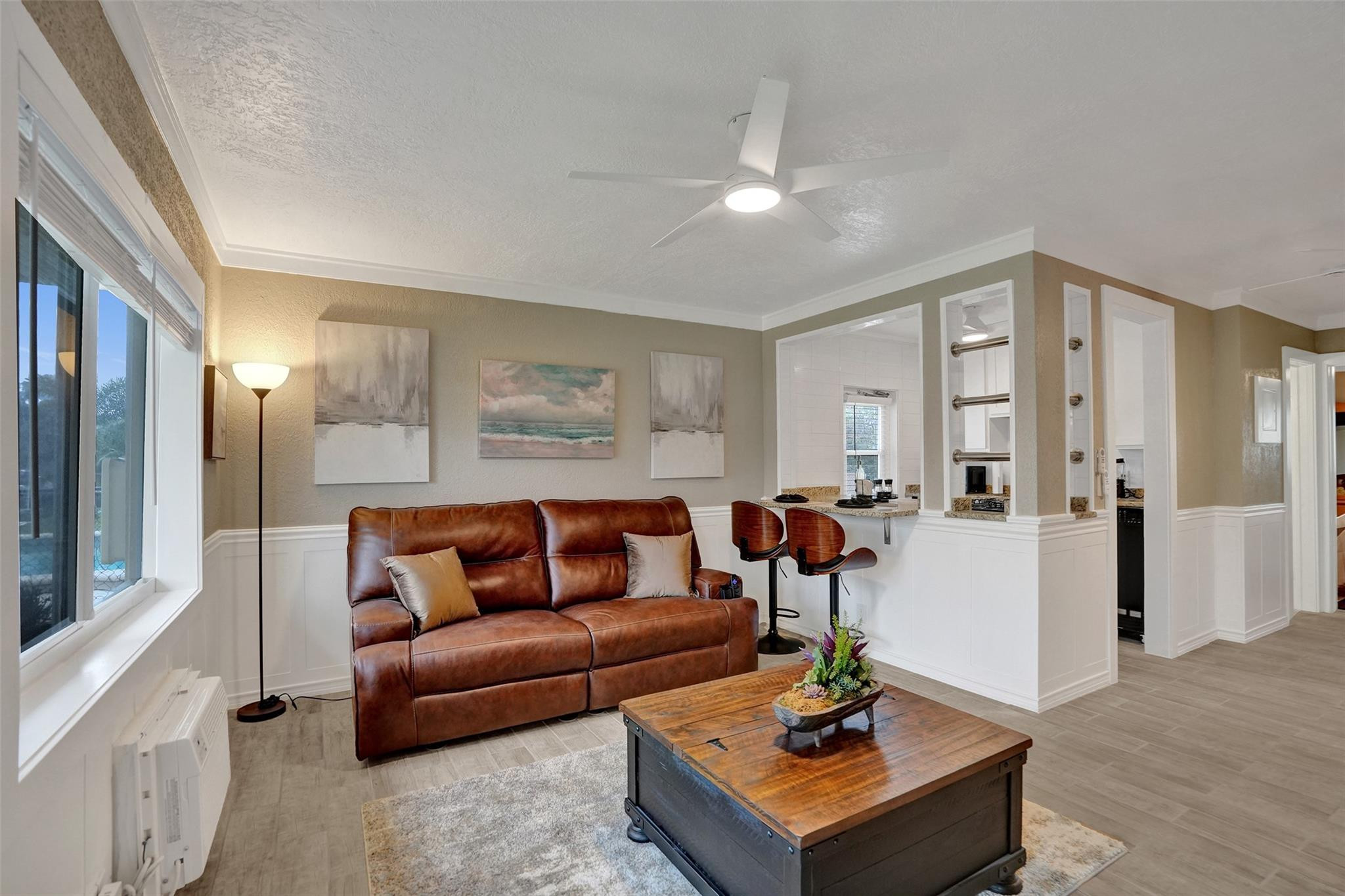 301 E Mcnab Road 115