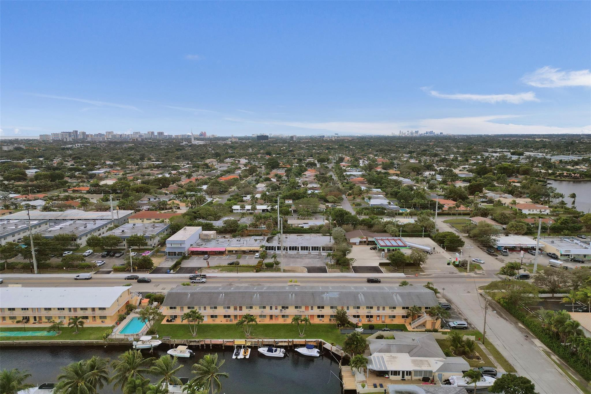 301 E Mcnab Road 115