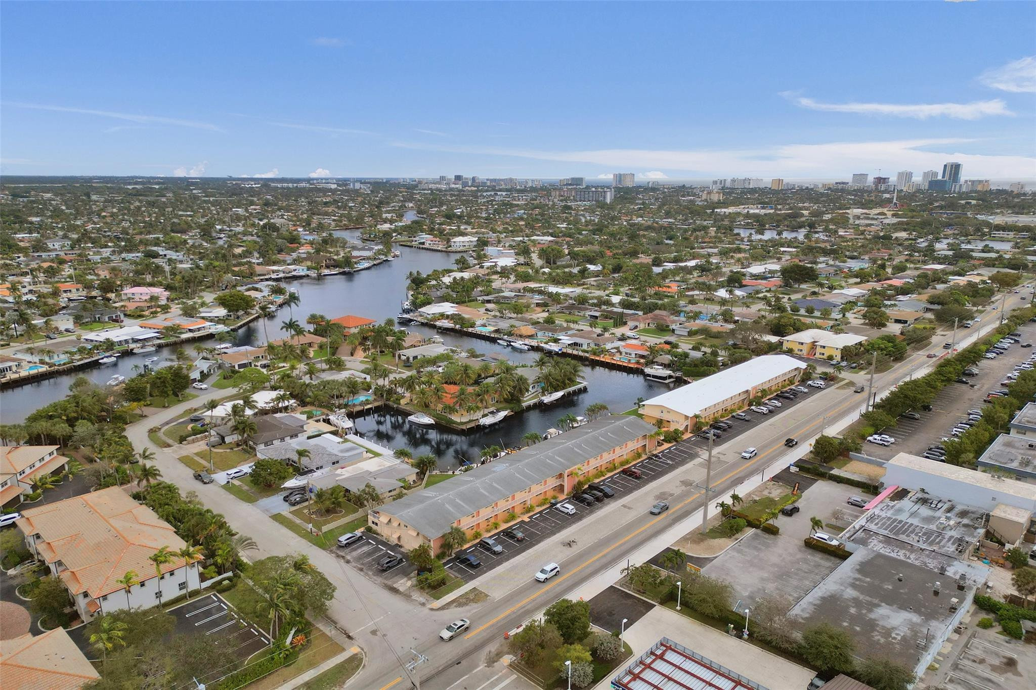 301 E Mcnab Road 115