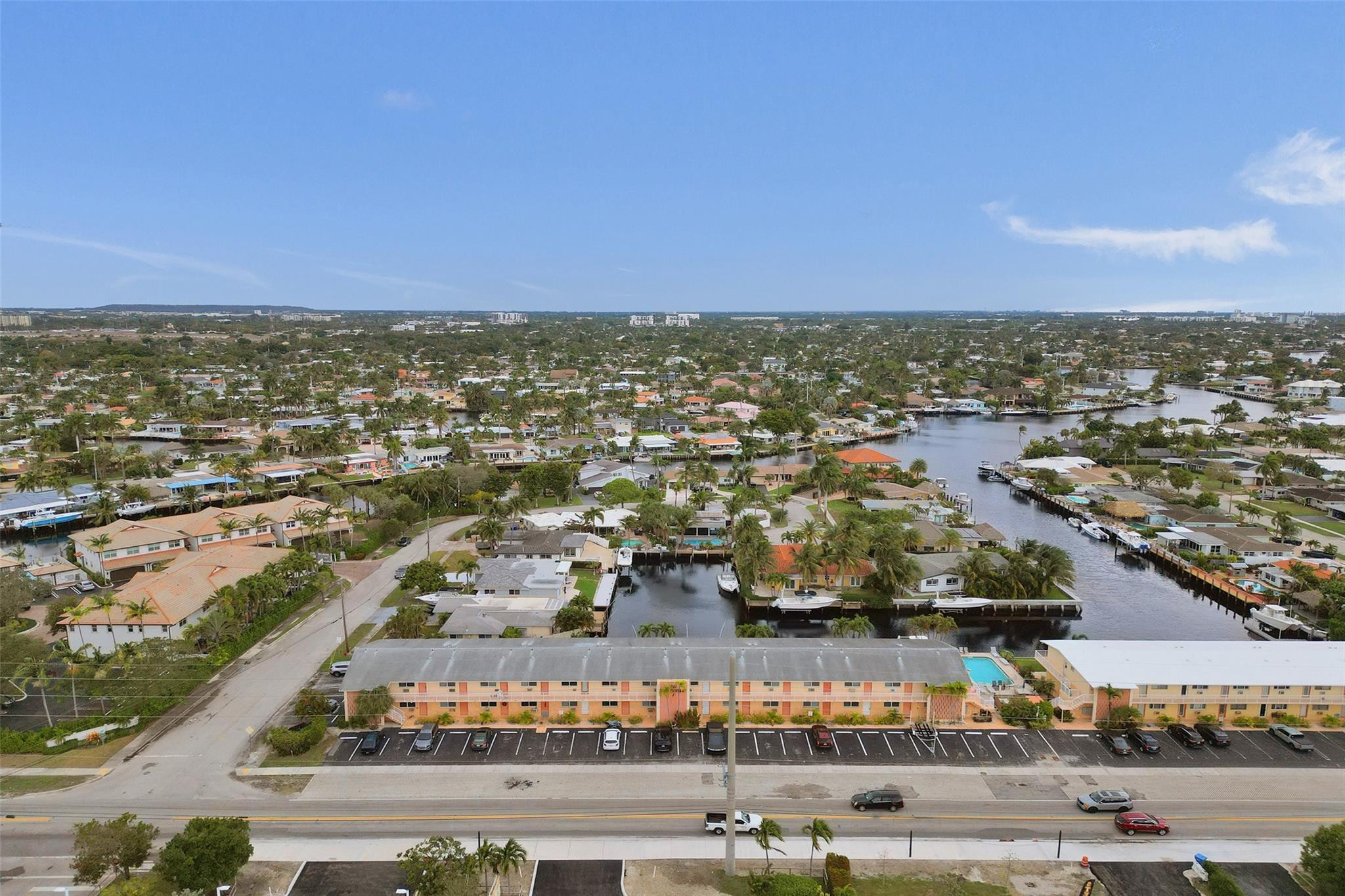 301 E Mcnab Road 115