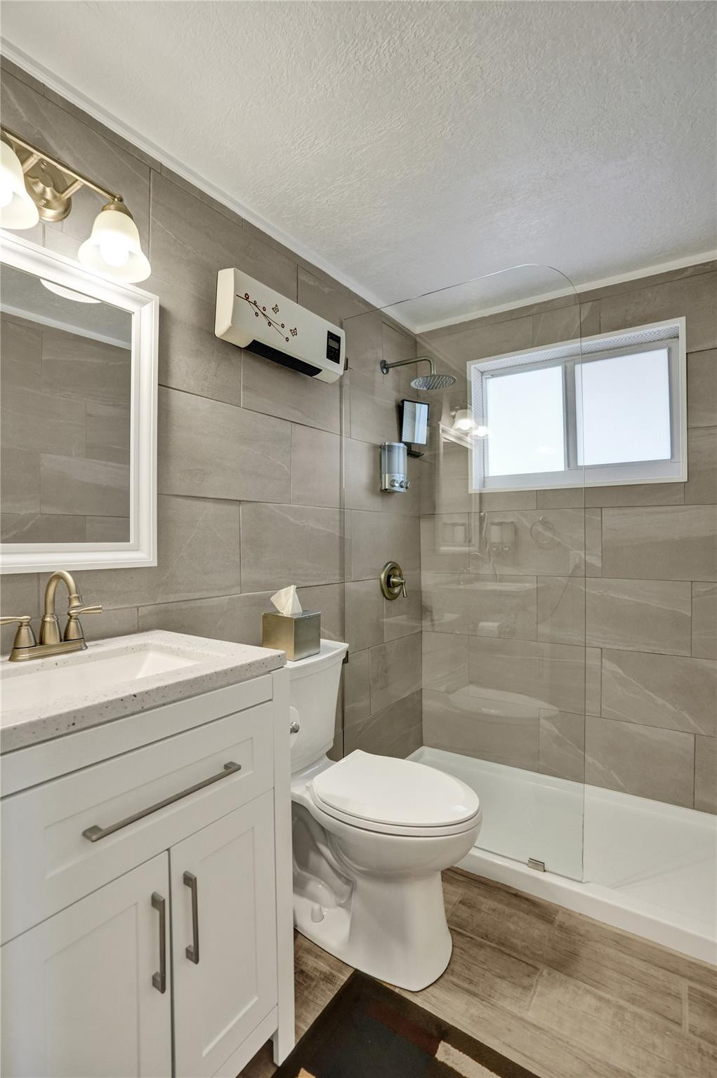 301 E Mcnab Road 115