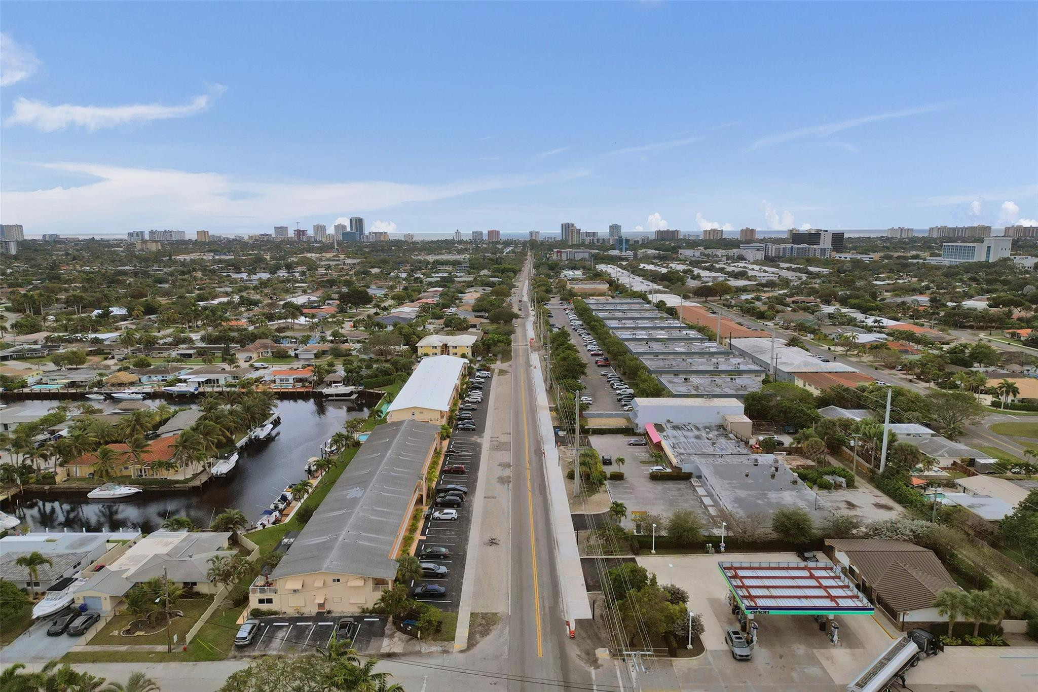301 E Mcnab Road 115