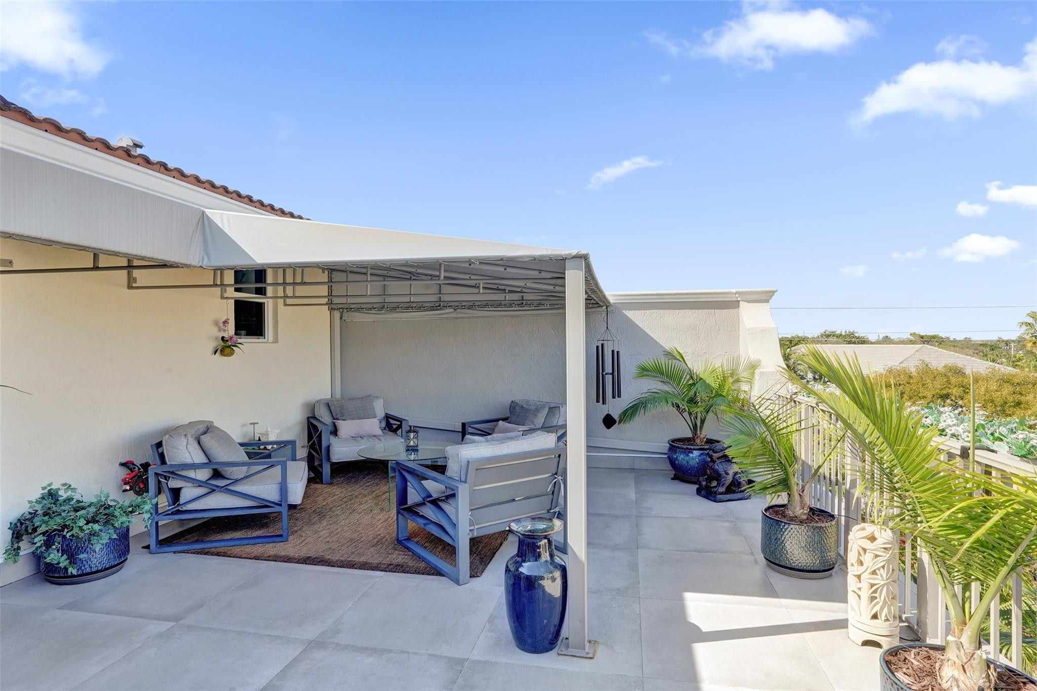 2706 NE 8th Avenue 2706