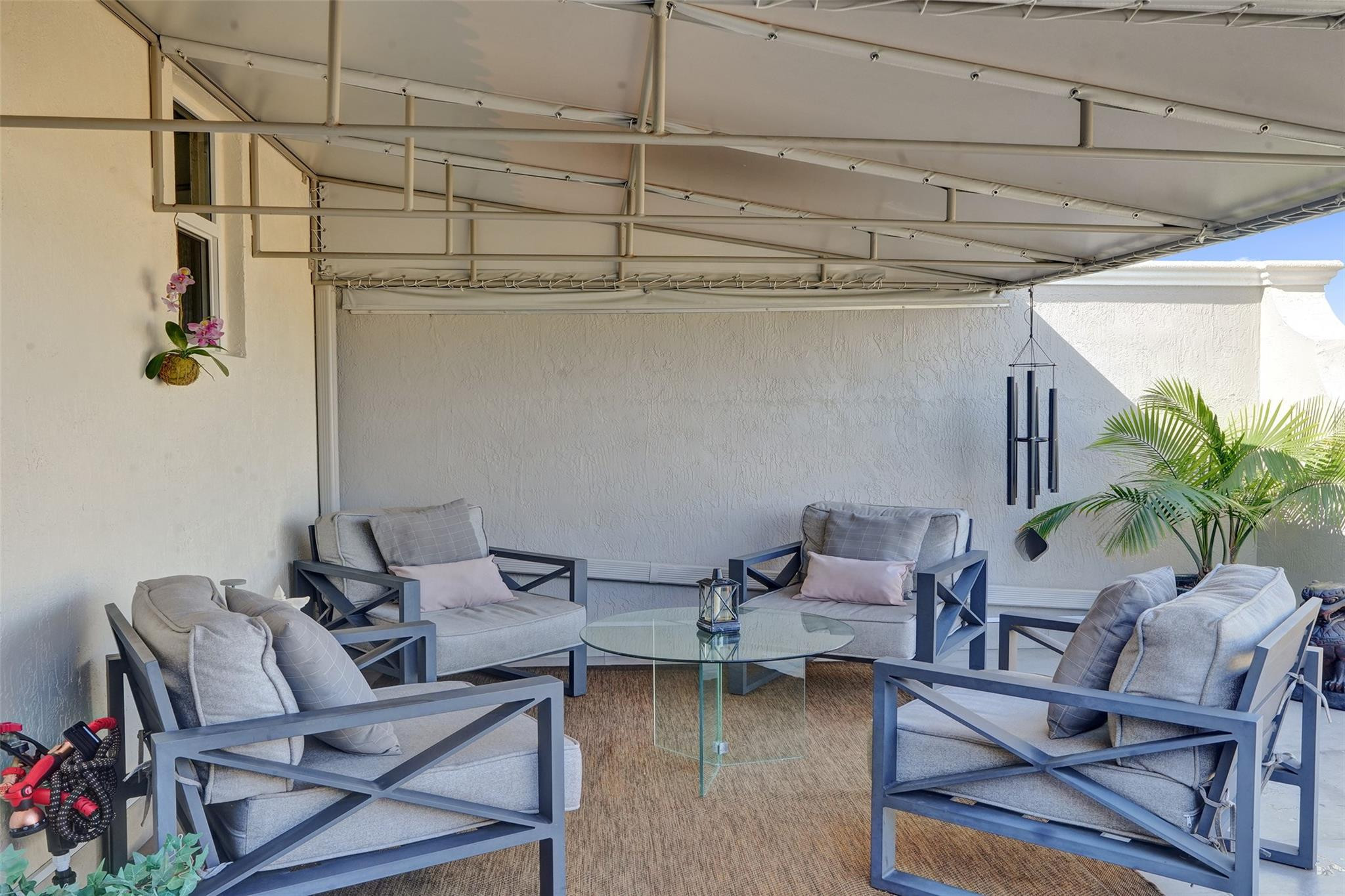 2706 NE 8th Avenue 2706