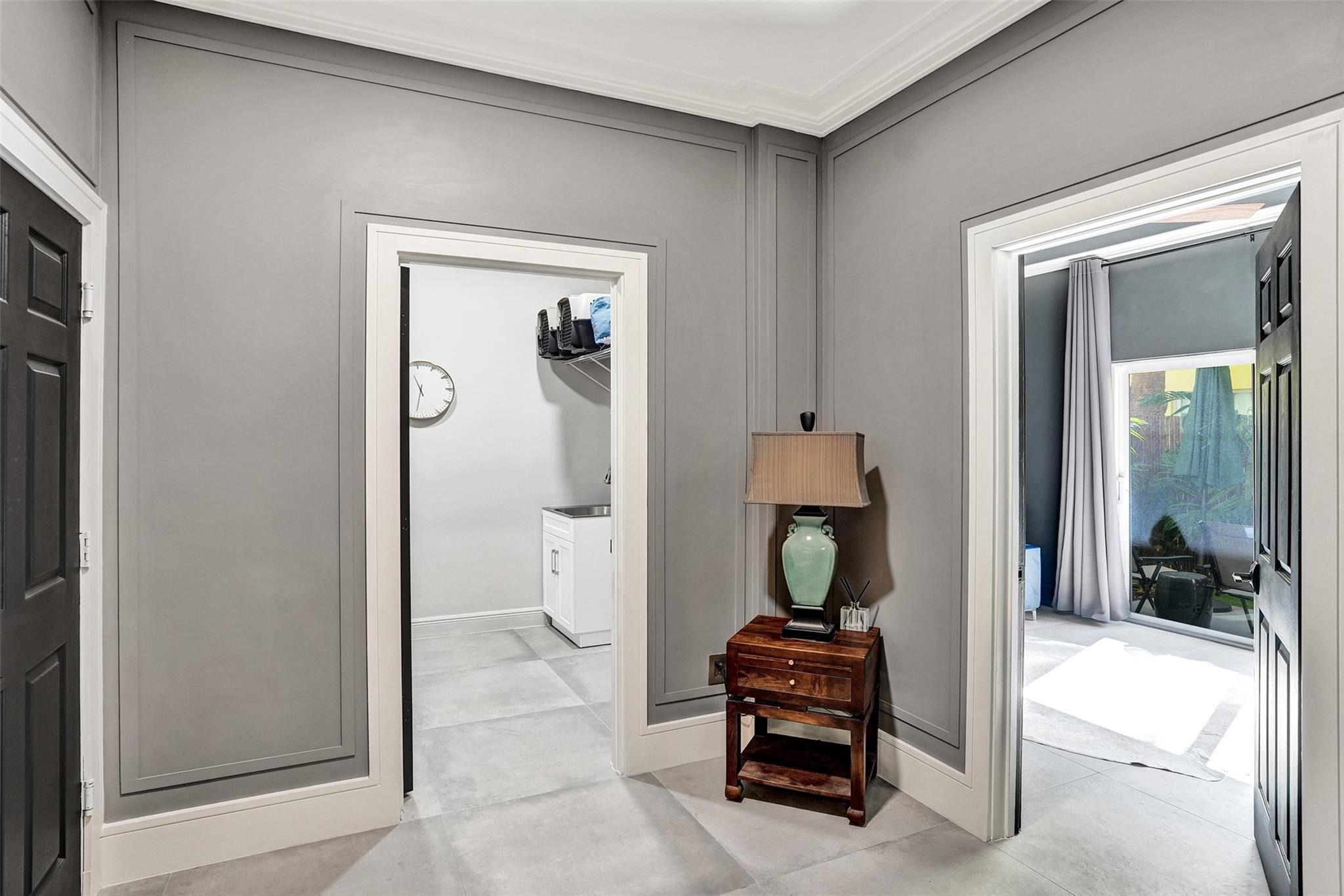 2706 NE 8th Avenue 2706