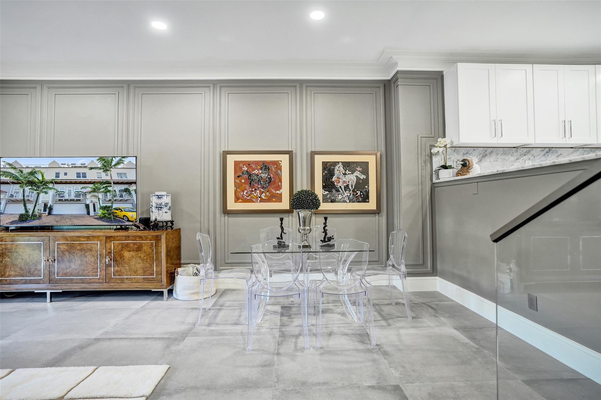 2706 NE 8th Avenue 2706