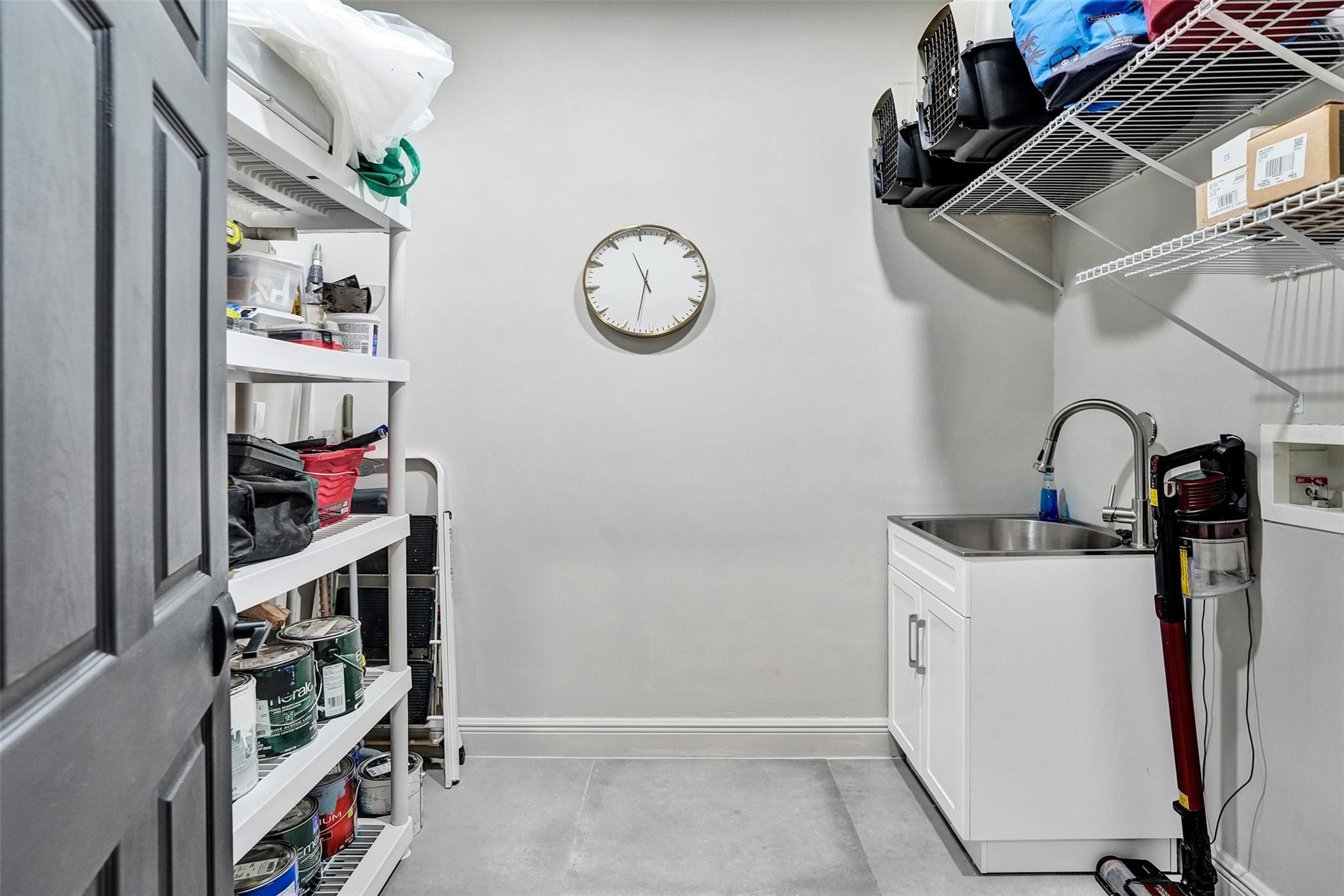 2706 NE 8th Avenue 2706