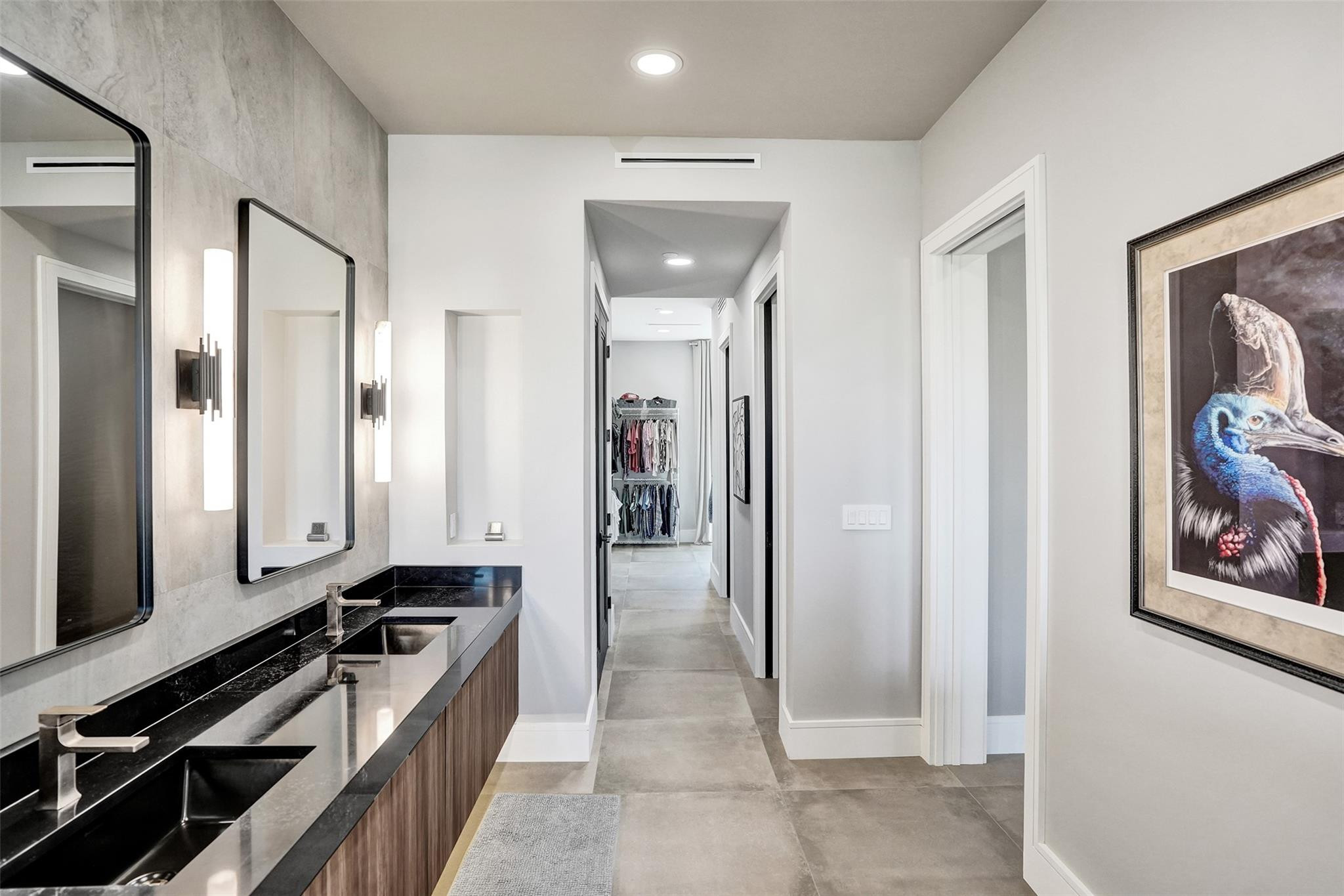 2706 NE 8th Avenue 2706