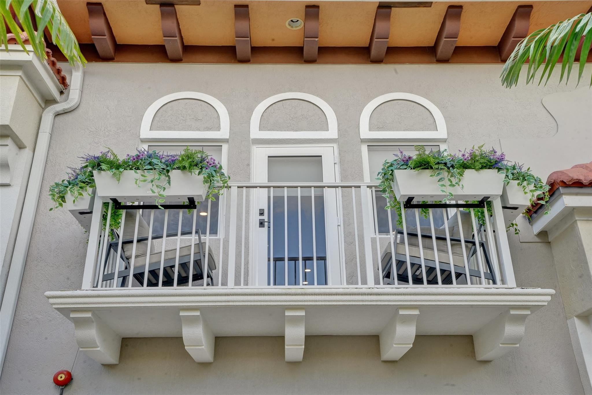 2706 NE 8th Avenue 2706