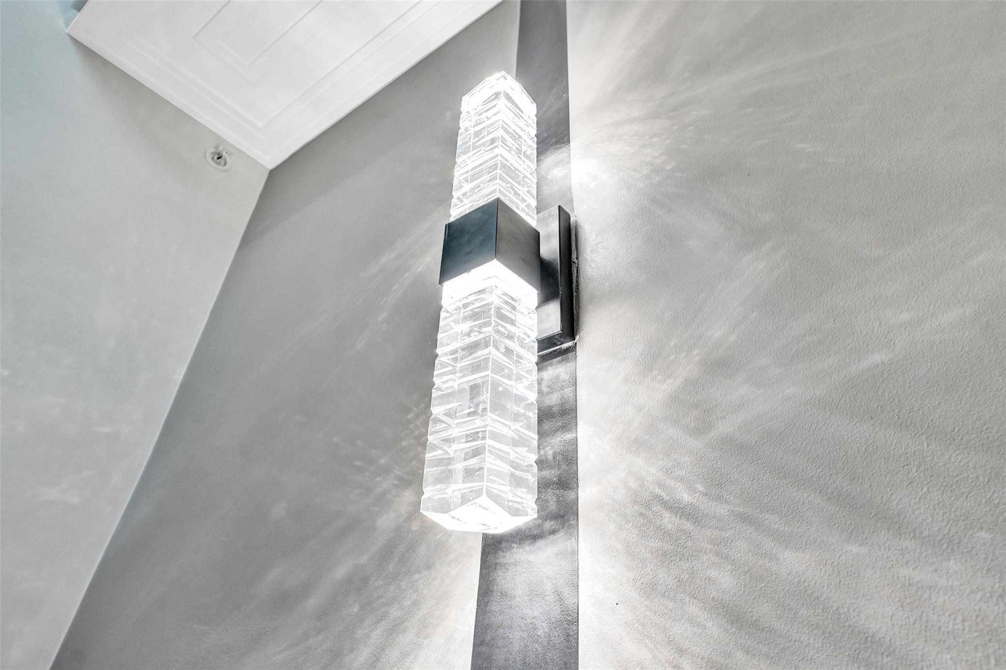 2706 NE 8th Avenue 2706