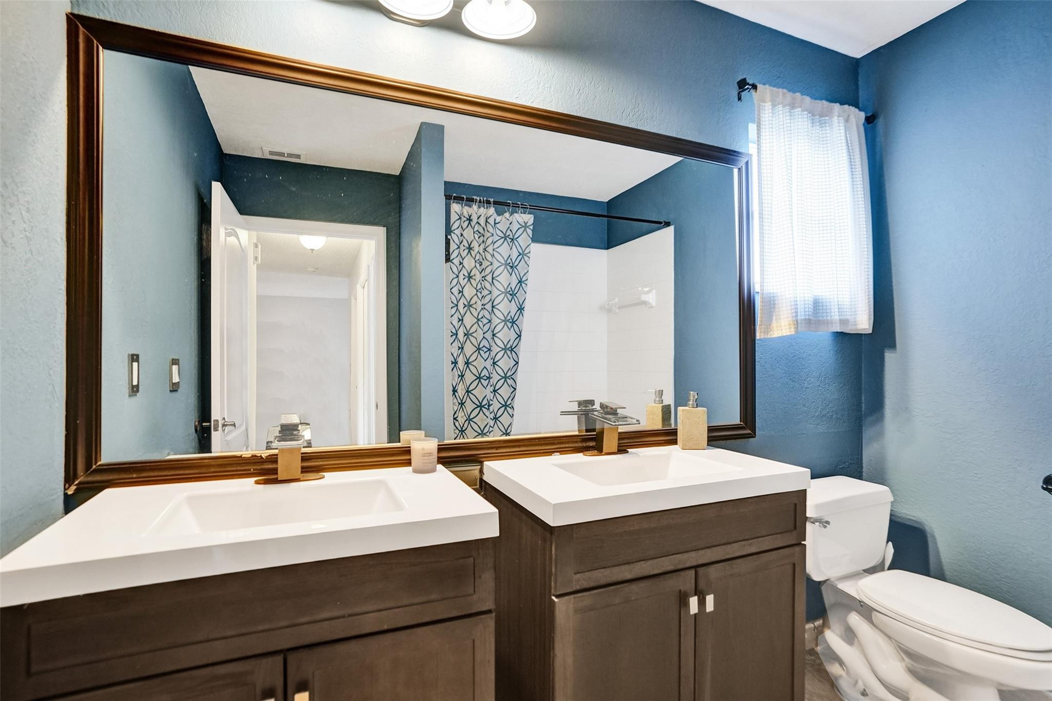 19321 NW 10th Street